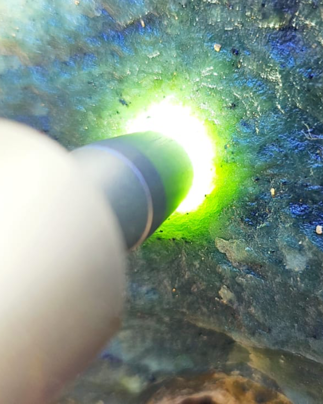 Aceh River Matrix Green Nephrite Jade Rough