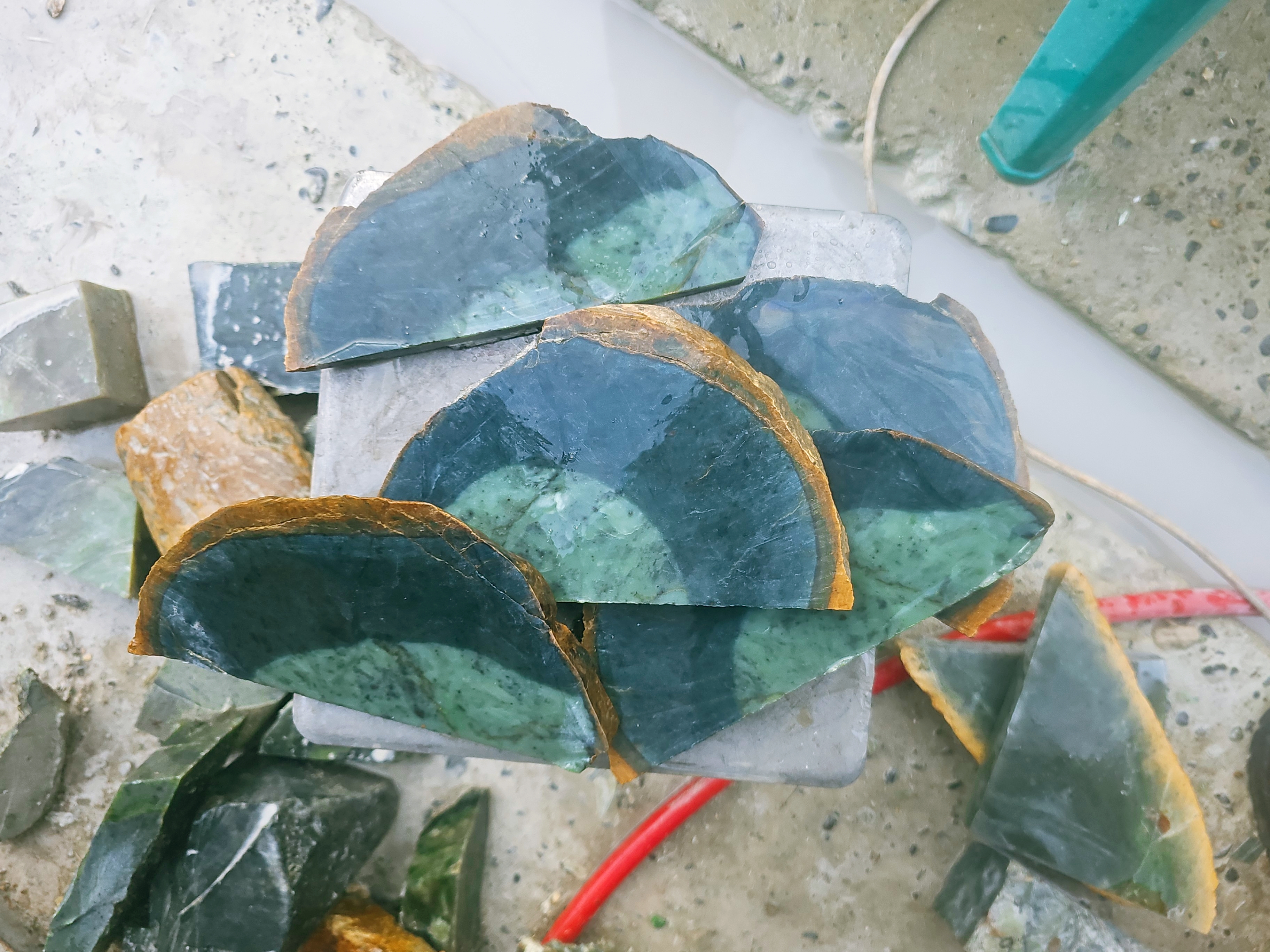3KG 5PCS Natural Blue Green Nephrite Jade Rough Stone – Mixed Color Jade Specimens for Collectors and Lapidary