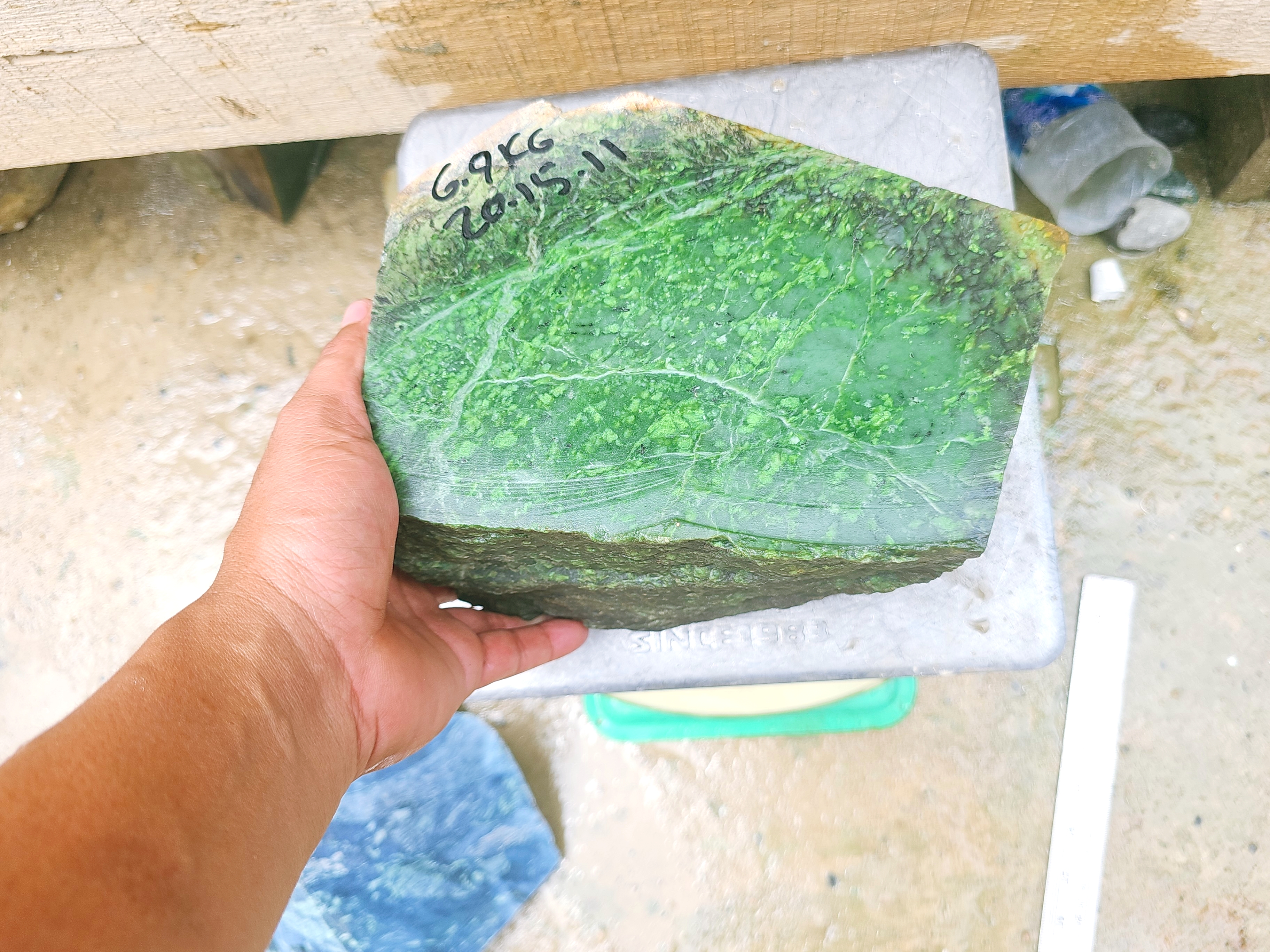 6.9KG Natural Bright Green Nephrite Jade Rough Slab – Green Jade Stone with Natural Veins for Collectors, Carving and Lapidary
