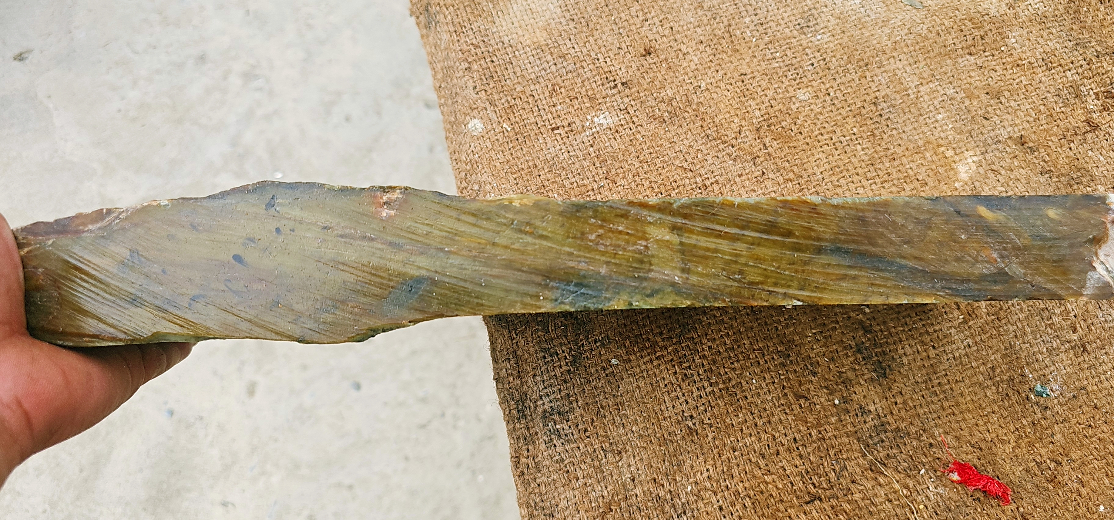 Natural Green Nephrite Jade Rough Stone – Blue-Green and Yellow-Green Patterns, 5 KG