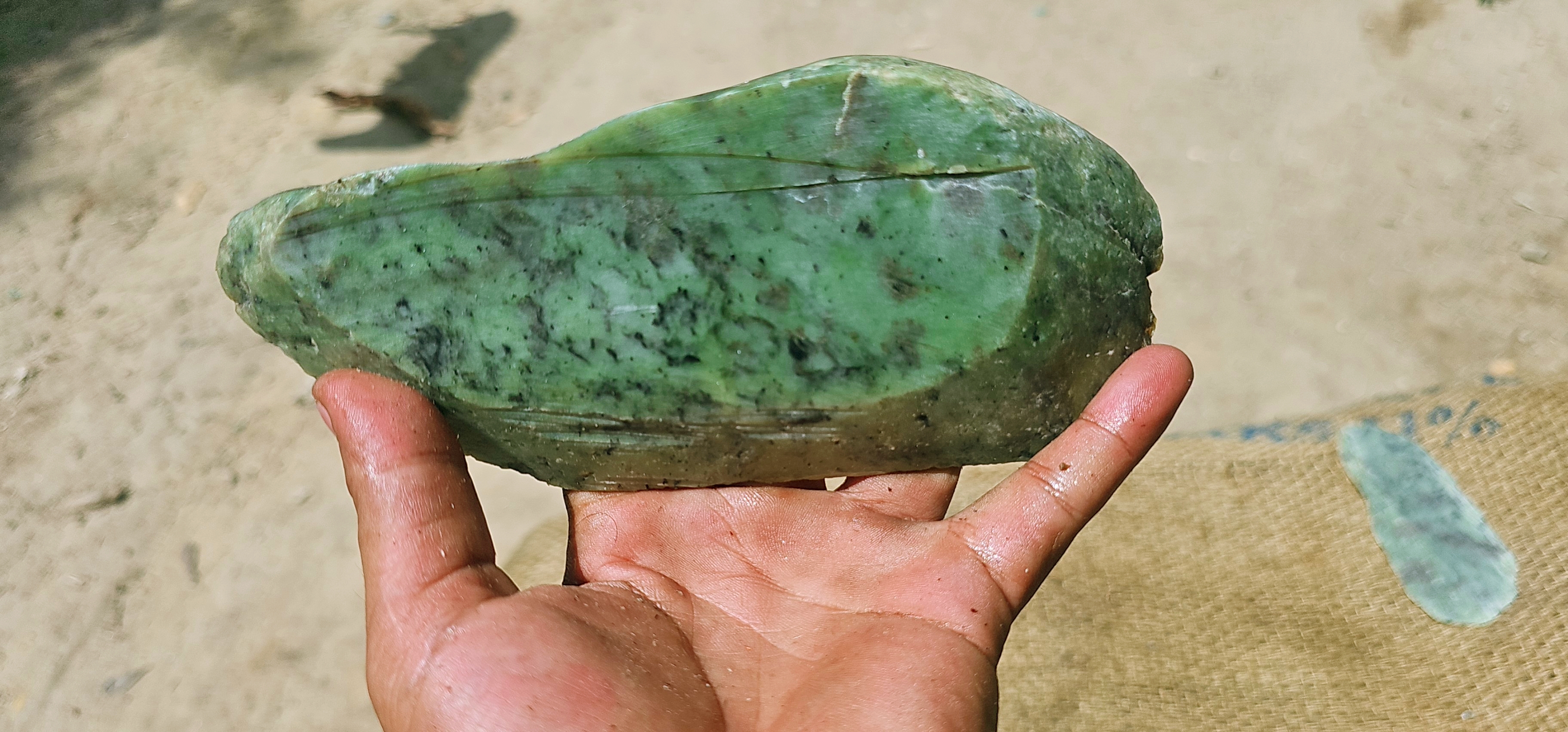 Expert-Verified Natural Nephrite Jade Slabs – 6 KG | Blue-Green Jade Cutting Pieces