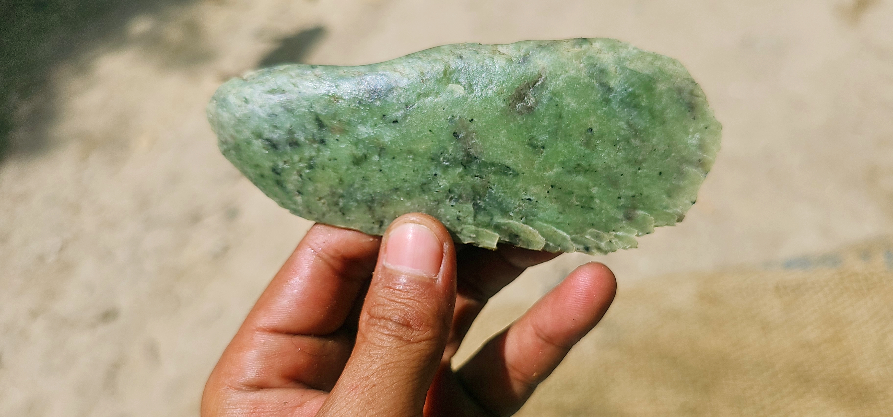 Expert-Verified Natural Nephrite Jade Slabs – 6 KG | Blue-Green Jade Cutting Pieces