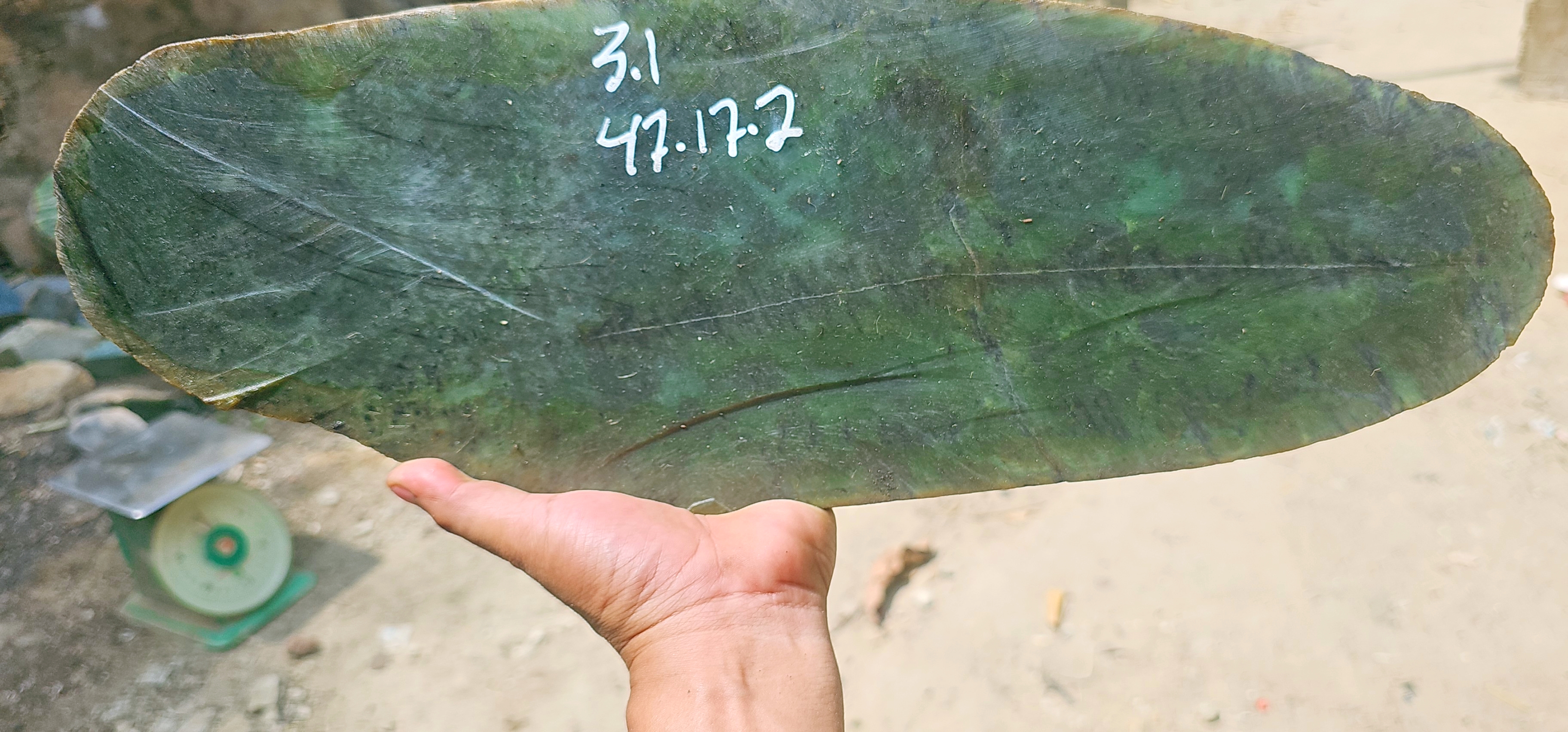 3.1KG Natural Dark Green Nephrite Jade Slab – Blue-Green Jade Stone with Natural Veins