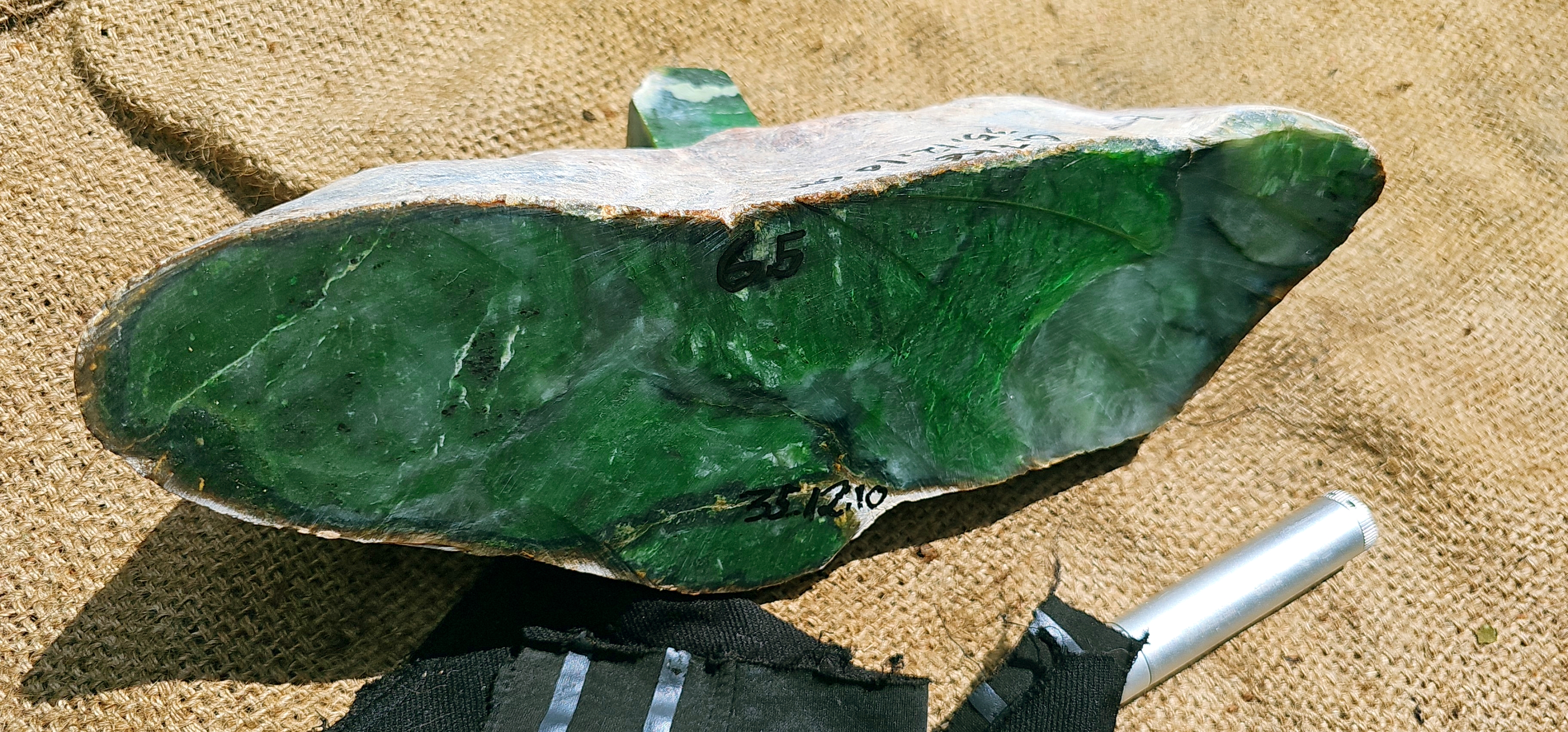 Aceh Natural Vibrant Green Nephrite Jade Slab – 6.5 KG