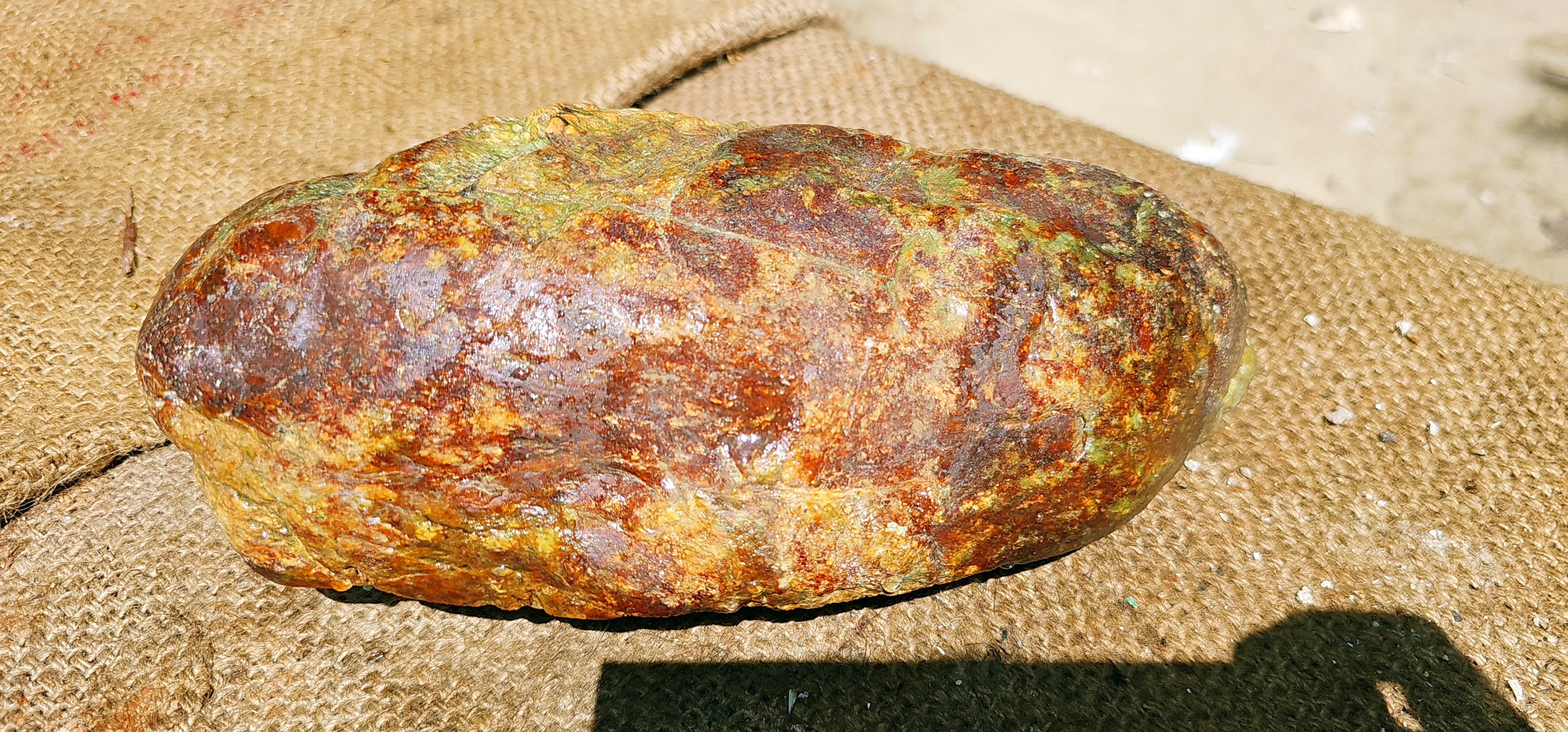 Aceh Natural Moss Green Nephrite Jade with Intricate White Vein Patterns and Rough Exterior Slab – 3.7 KG