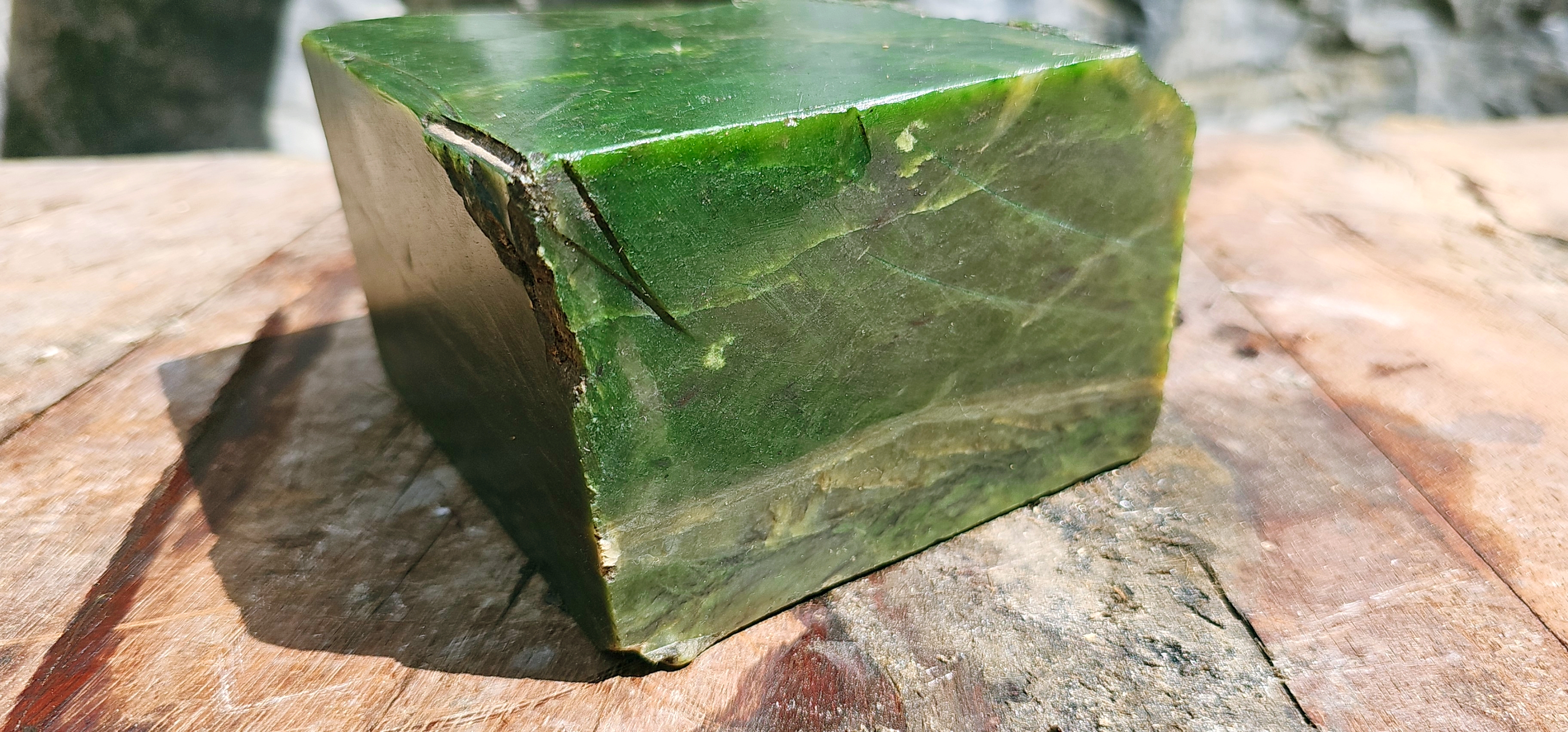 Aceh Natural Deep Forest Green Nephrite Jade Rough Stone with Subtle Mineral Veining and Solid Block Contour – 4.1 KG