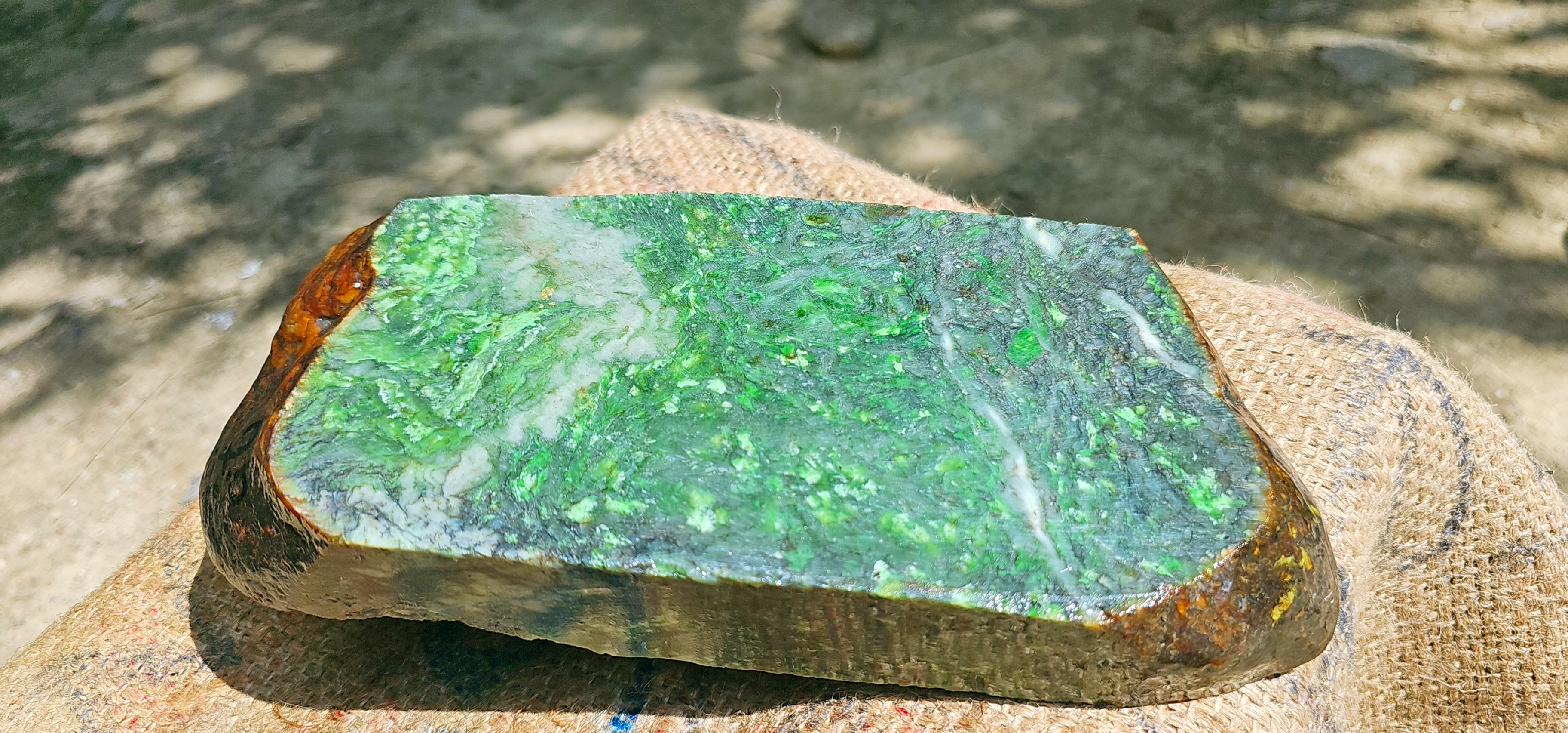 Aceh Natural Moss Green and Creamy White Nephrite Jade Slab with Organic Veined Patterns Rough Stone – 2.6 KG