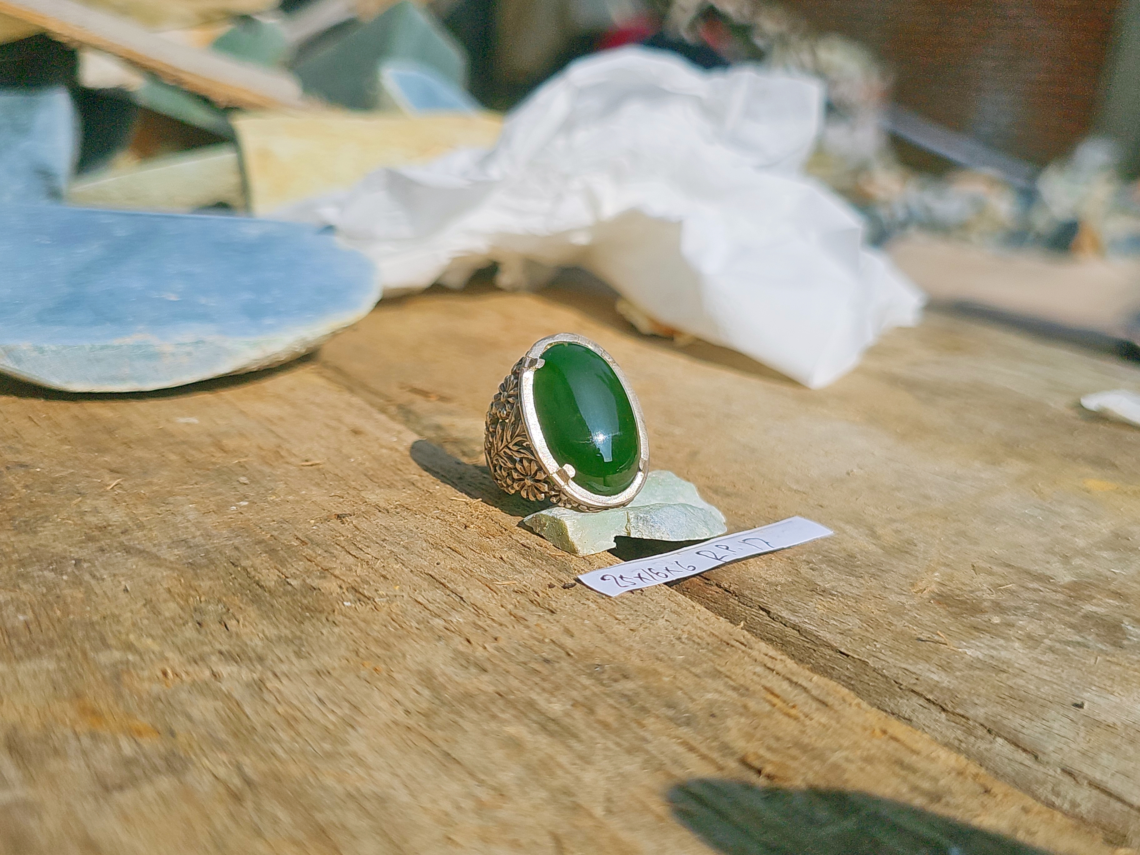 Aceh Natural Deep Forest Green Nephrite Jade Oval Cabochon Ring with Detailed Floral Carved Band – 25x16x6 mm
