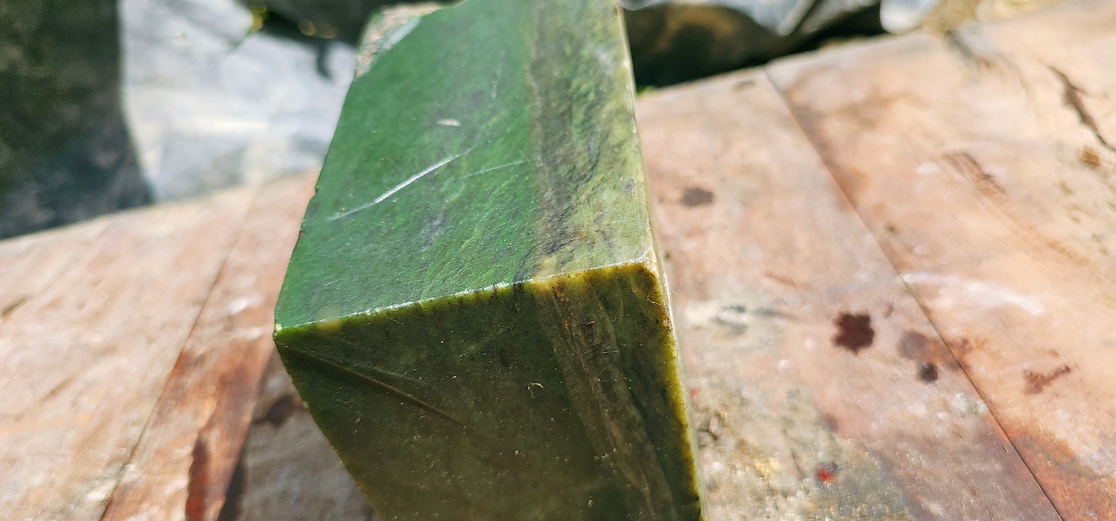 Aceh Natural Deep Forest Green Nephrite Jade Rough Stone with Subtle Mineral Veining and Solid Block Contour – 4.1 KG