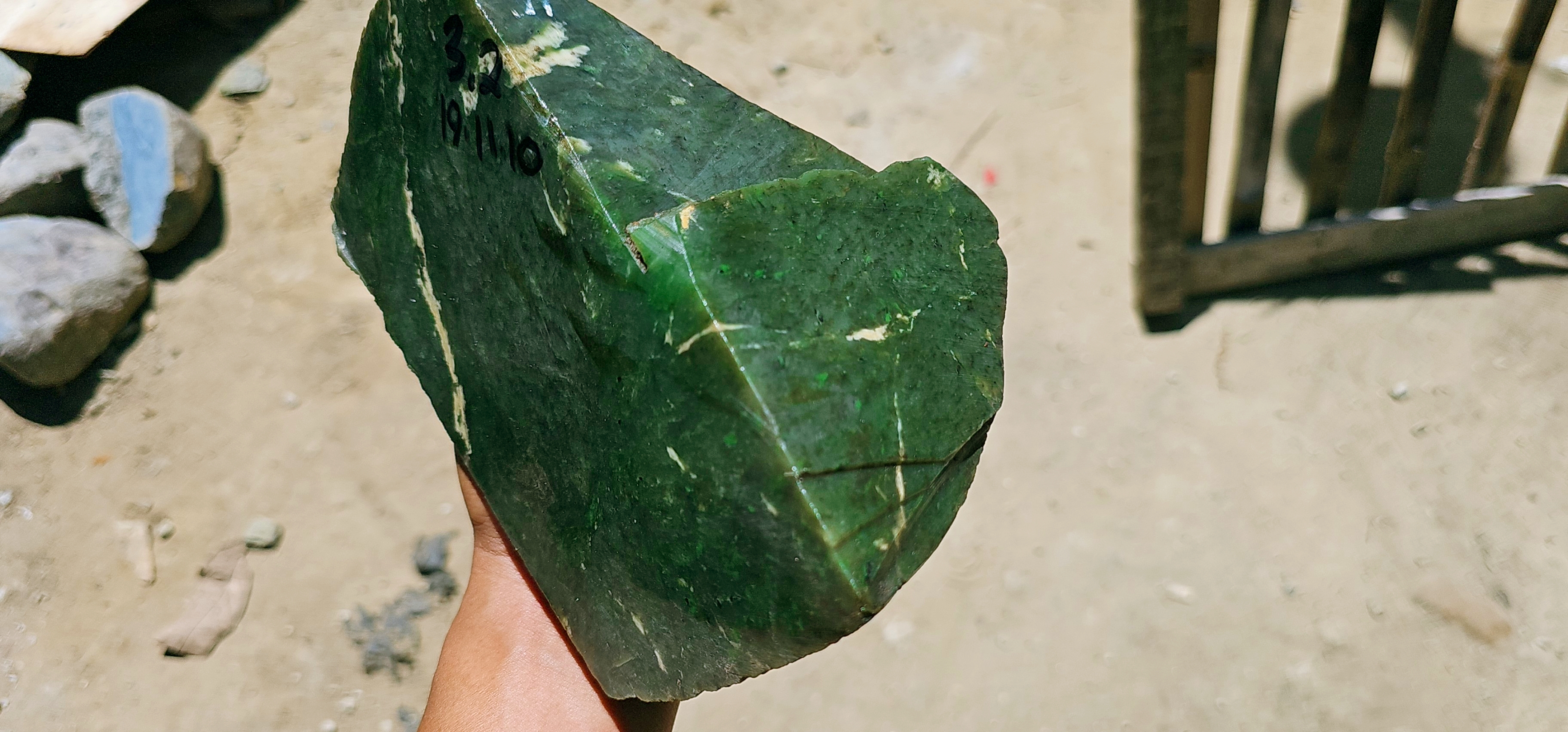 Aceh Natural Deep Forest Green Nephrite Jade with Diagonal White Vein and Textured Rough Surface – 3.2 KG