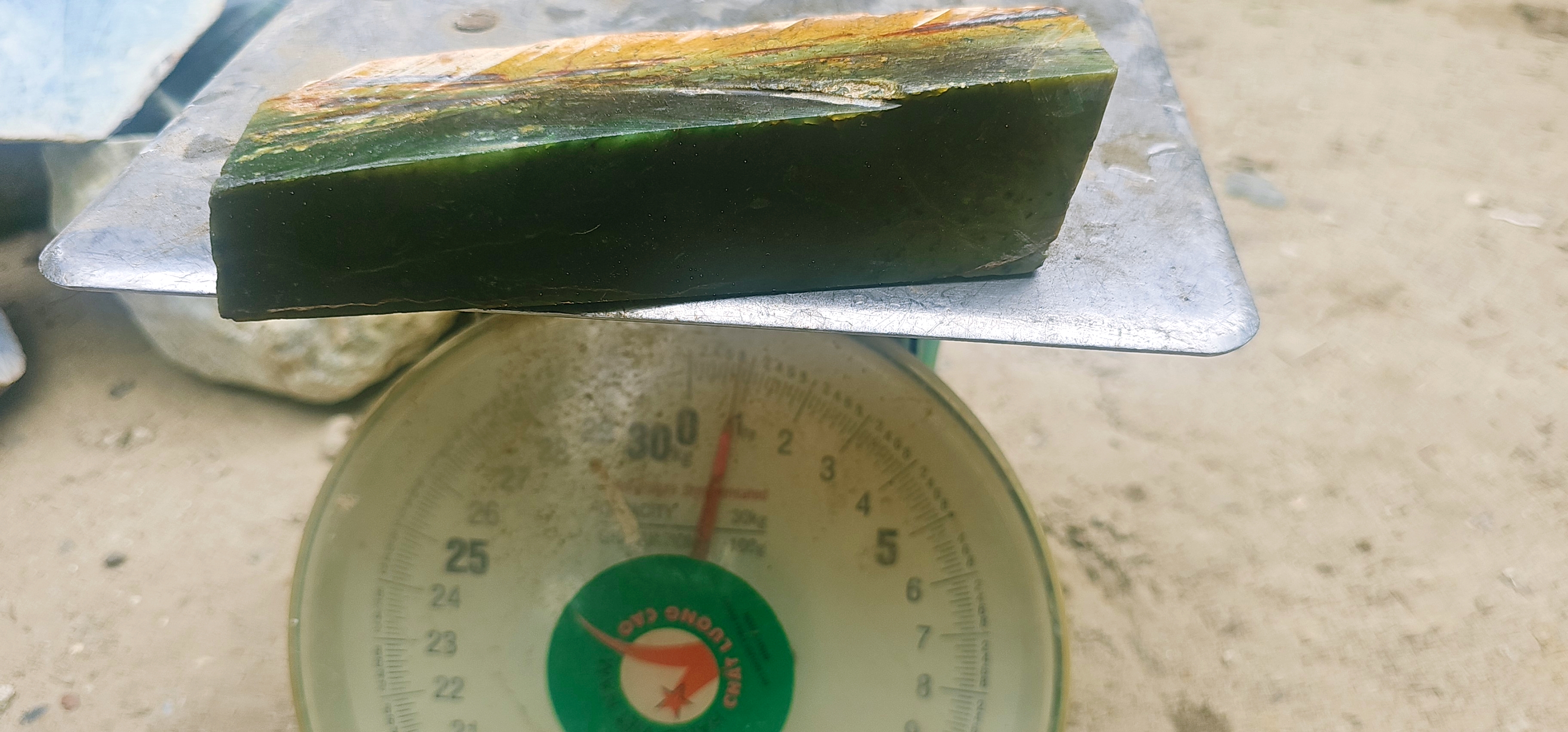 Natural Dark Green Jade Rough Stone – Deep Forest Green with Natural Earthy Edge, 1 KG