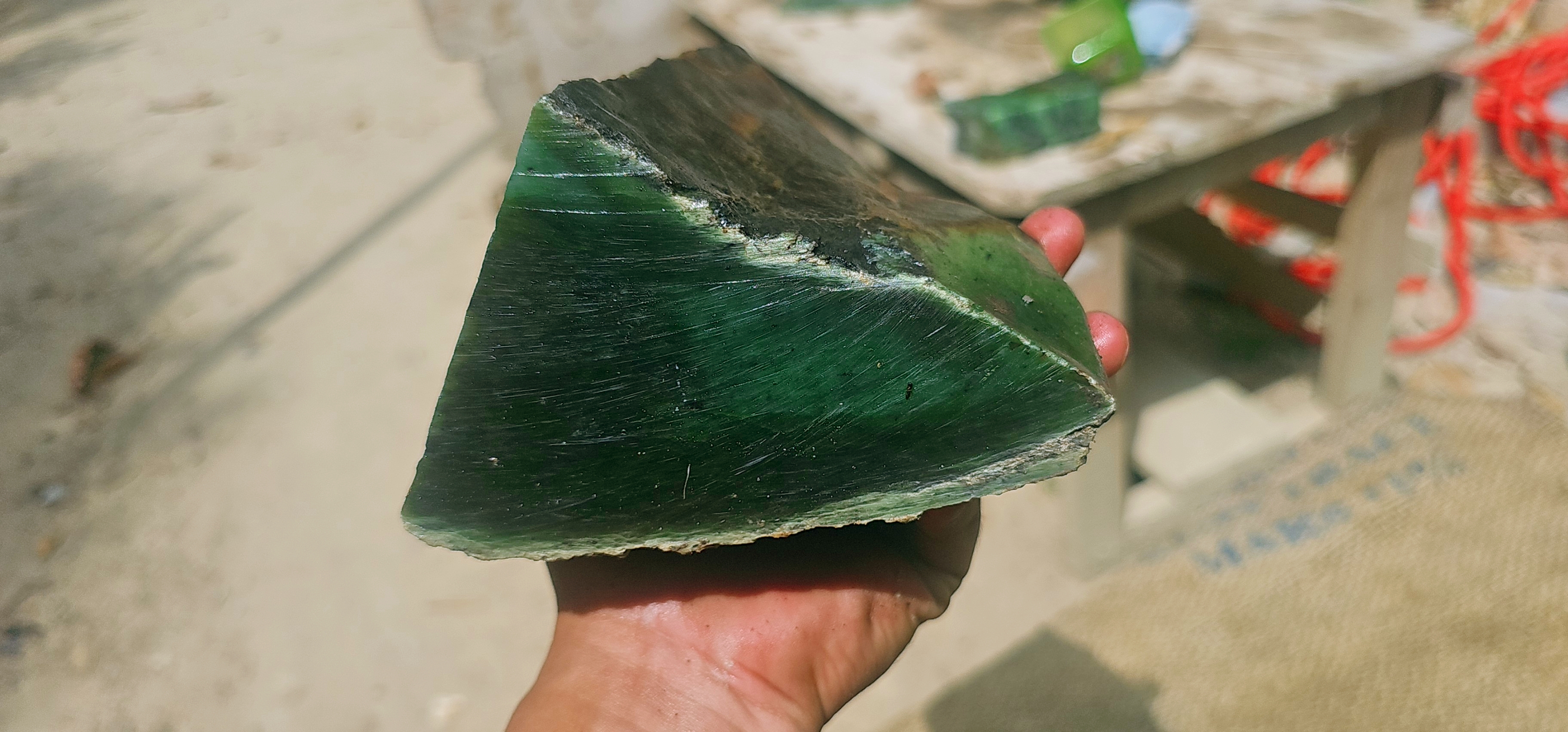 Natural Dark Green Jade Rough Stone – Deep Forest Green with Flowing Layered Texture, 2.7 KG