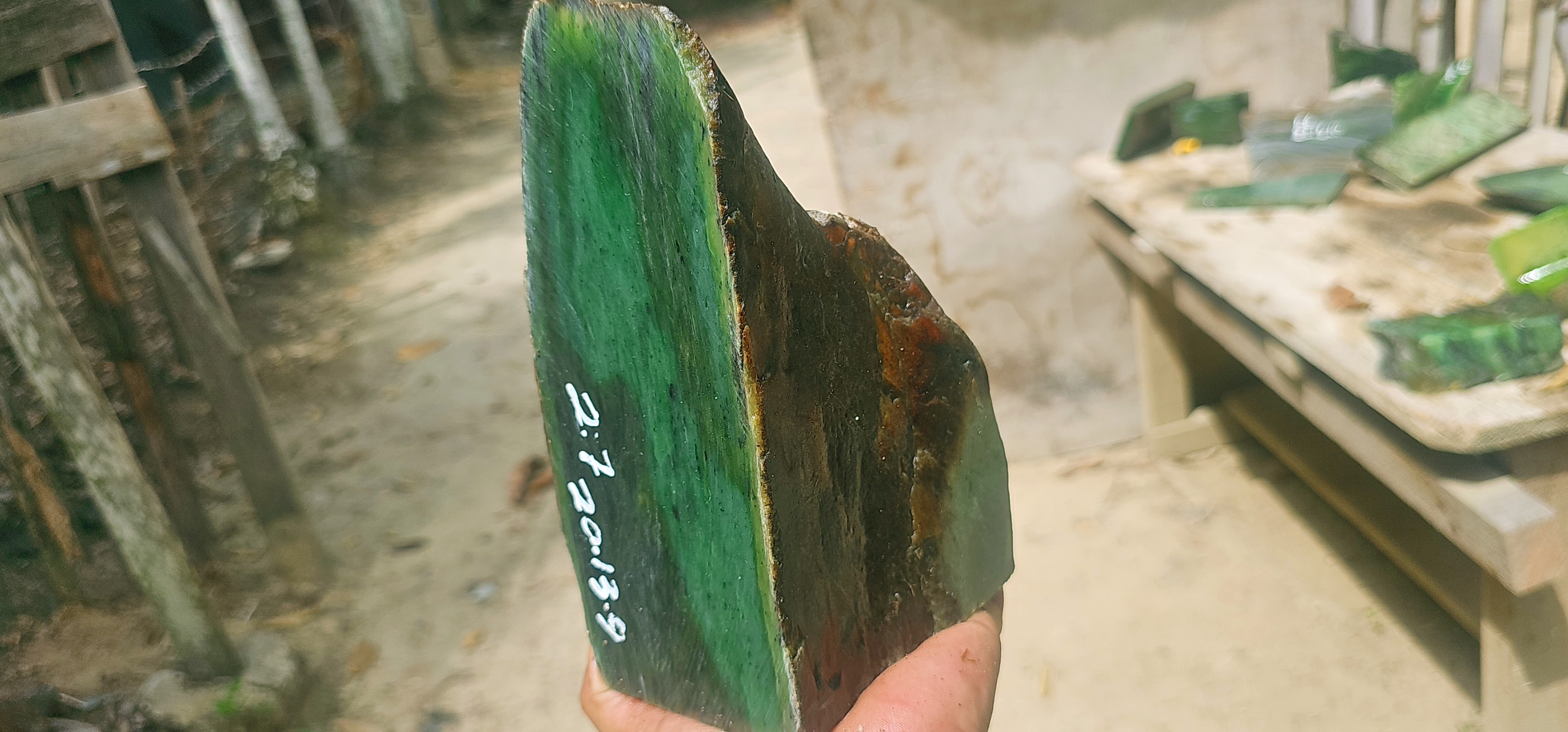 Natural Dark Green Jade Rough Stone – Deep Forest Green with Flowing Layered Texture, 2.7 KG