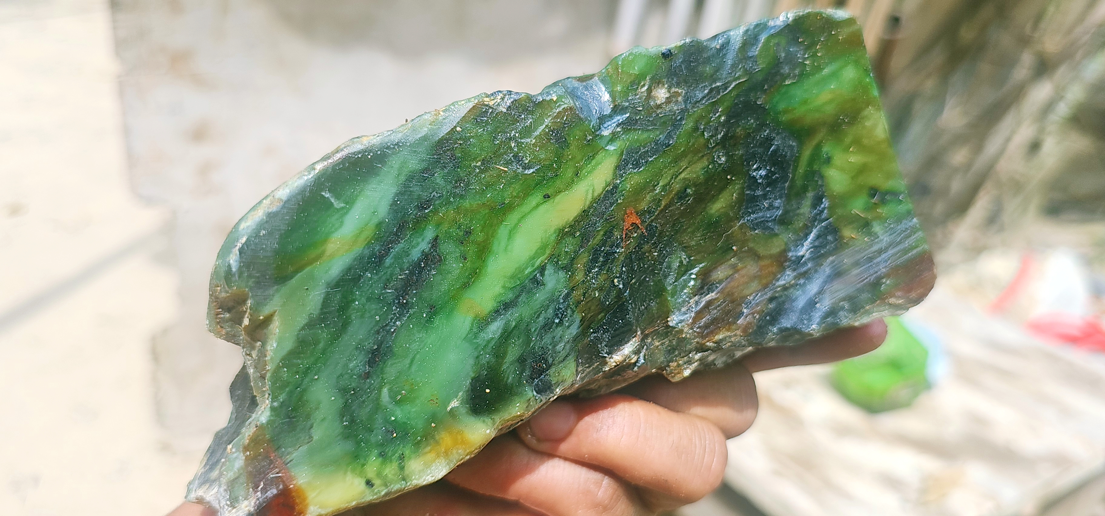 Natural Green Jade Rough Stone – Deep Green with Translucent Mint-Green Veining & Dark Matrix, 1.6 KG