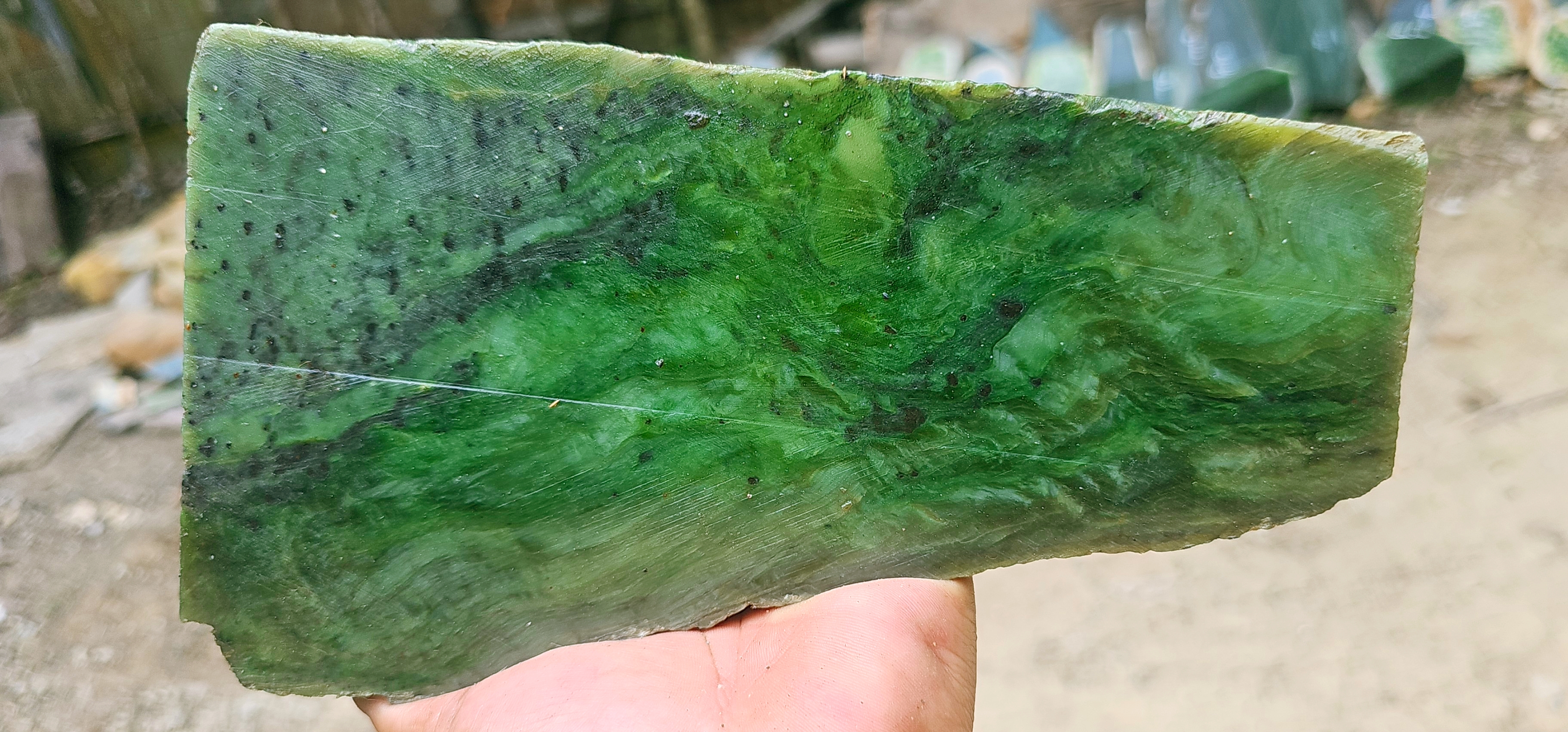Natural Green Jade Rough Stone – Vivid Emerald Green with Deep Forest-Green Matrix & Flowing Fibrous Patterns, 1.2 KG