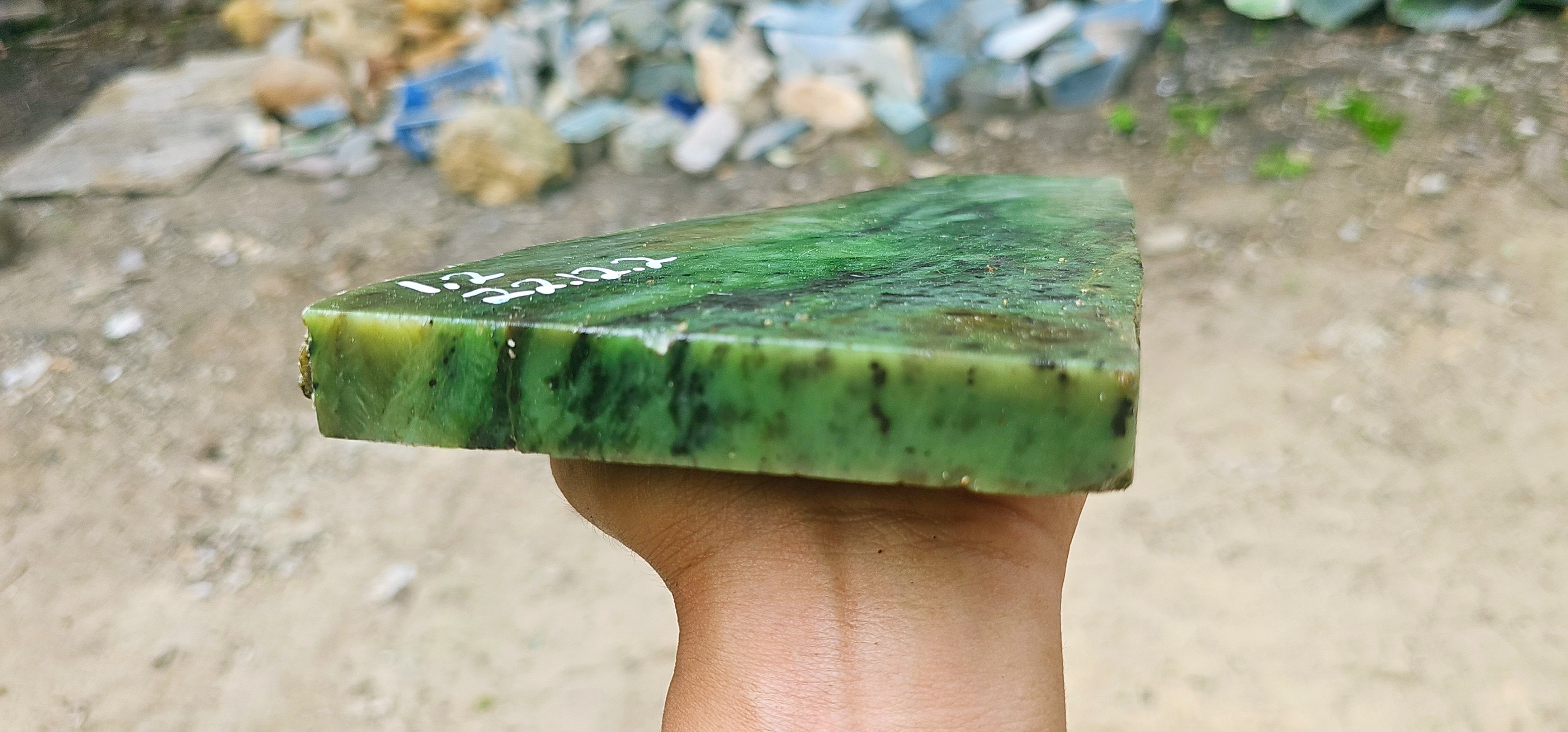 Natural Green Jade Rough Stone – Vivid Emerald Green with Deep Forest-Green Matrix & Flowing Fibrous Patterns, 1.2 KG