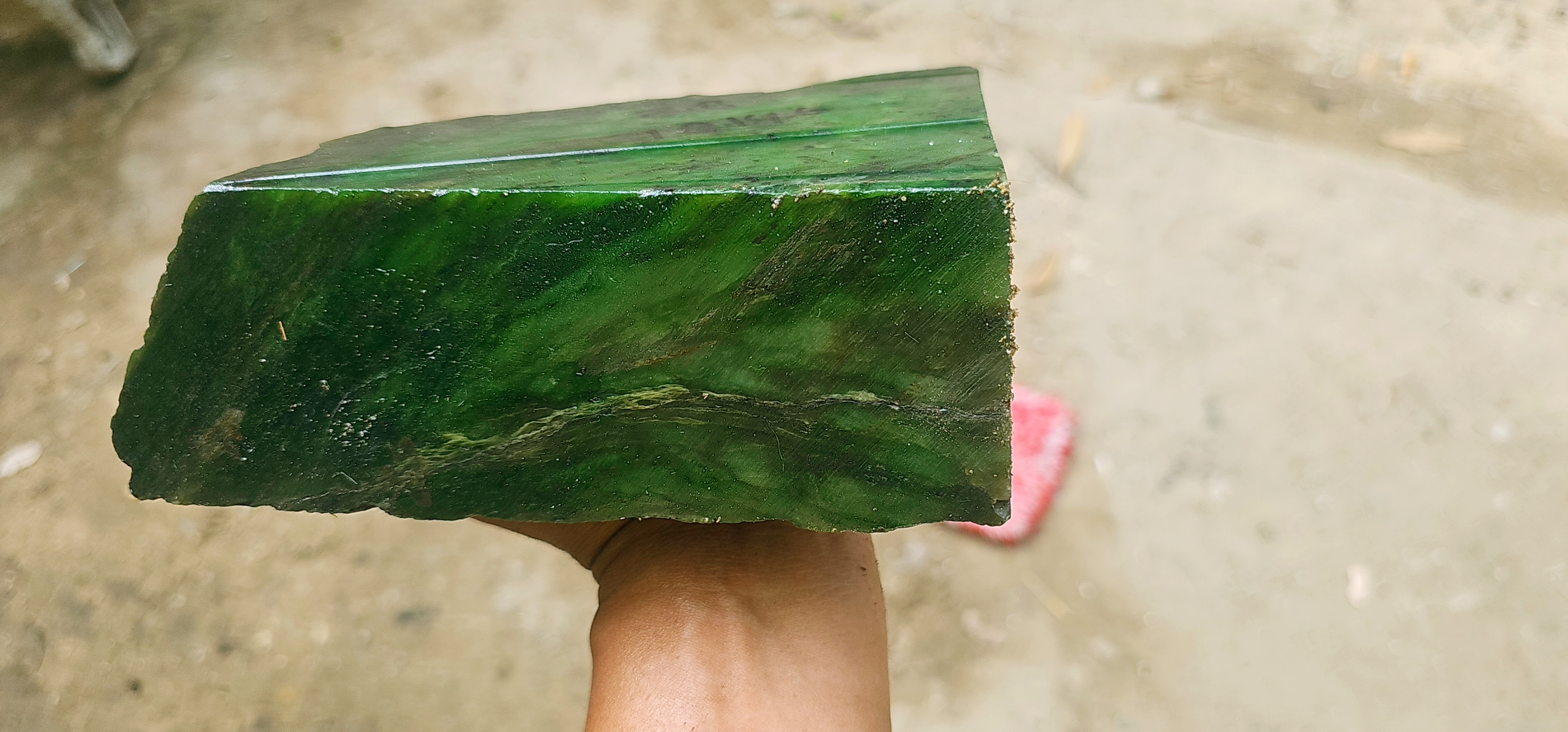 Natural Green Jade Rough Stone – Bright Emerald-Green Section with Dark Green Matrix, 2.8 KG