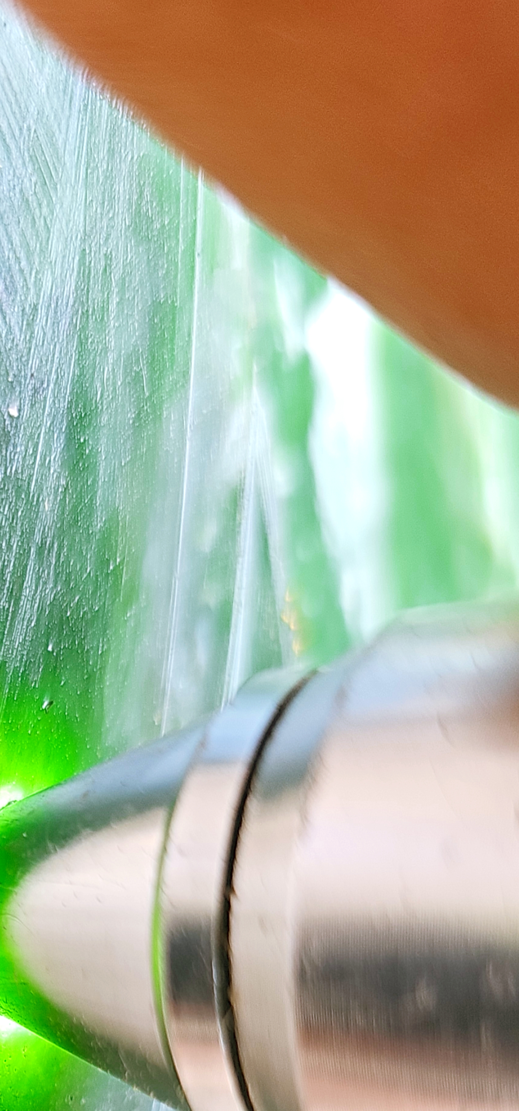 Natural Green Jade Rough Slab – Rich Emerald & Forest Green Body with Strong White Mineral Veining, Translucent Green Zones & Distinct Natural Color Zoning – 7.4 KG