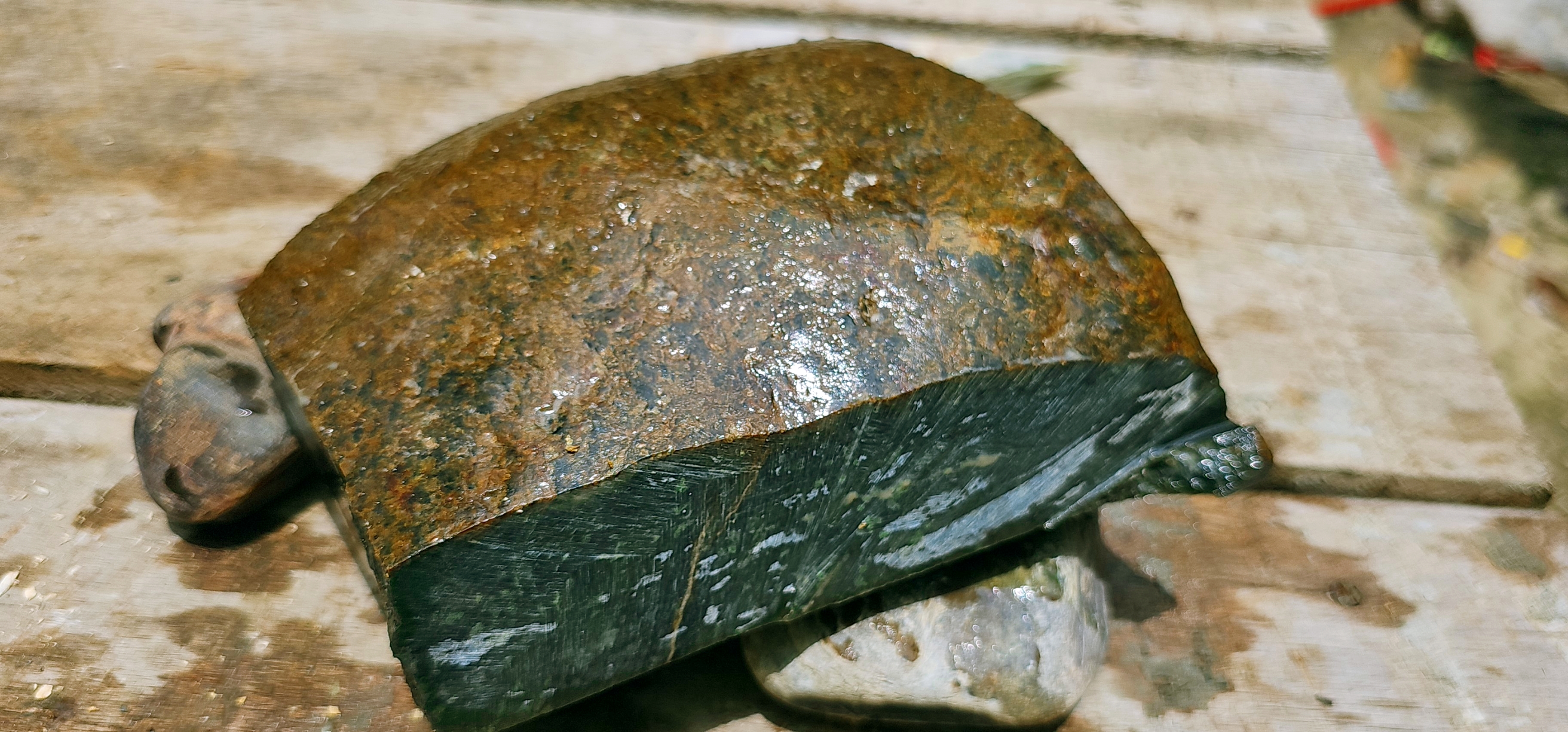 Aceh Natural Nephrite Jade – Deep Forest Green with Dark Green Mineral Texture and Natural Veining – 3 KG