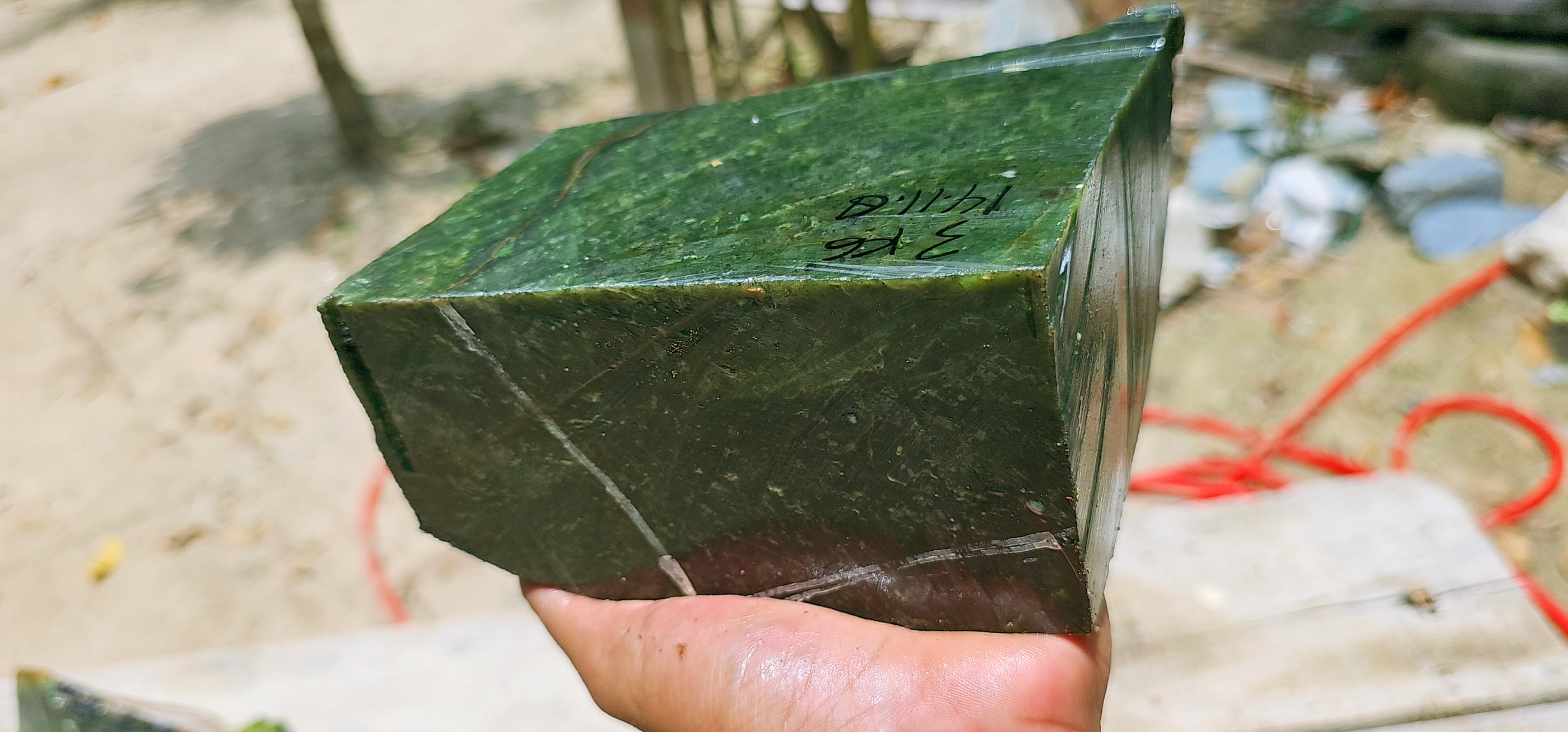 Aceh Natural Nephrite Jade – Deep Forest Green with Dark Green Mineral Texture and Natural Veining – 3 KG