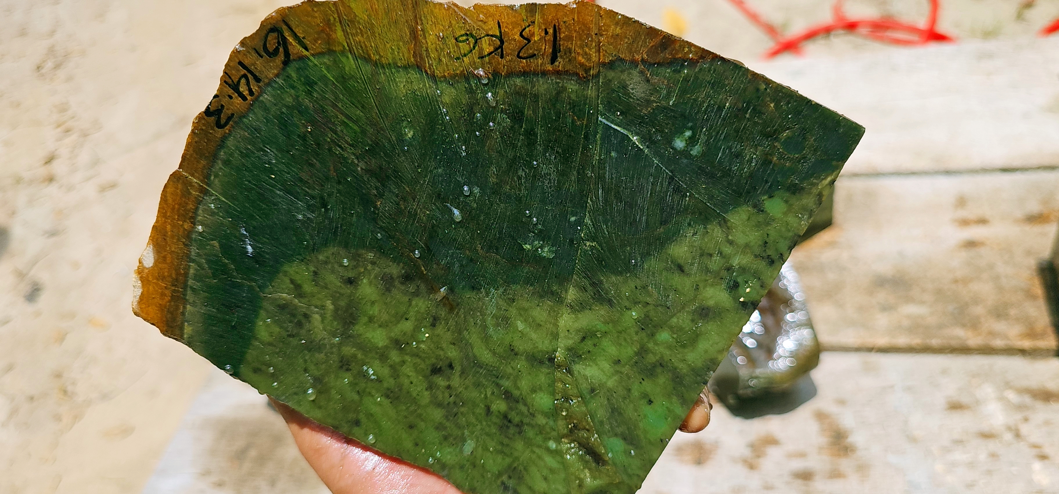Aceh Natural Nephrite Jade – Deep Forest Green with Olive-Green Matrix and Radial Mineral Texture – 1.3 KG