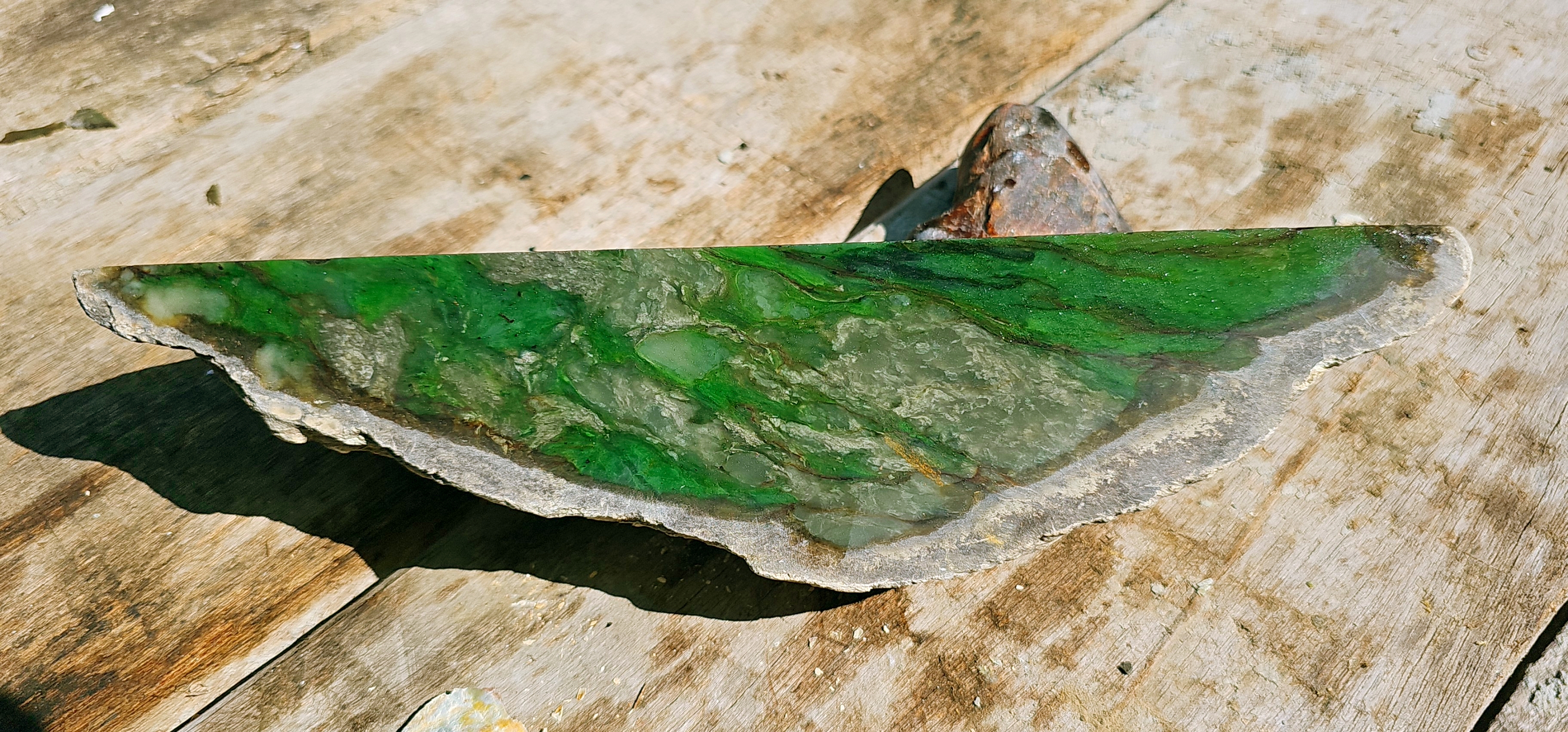 Aceh Natural Nephrite Jade – Vivid Emerald Green with Translucent Green Zones, Pale Mineral Inclusions and Natural Veining – 2 KG