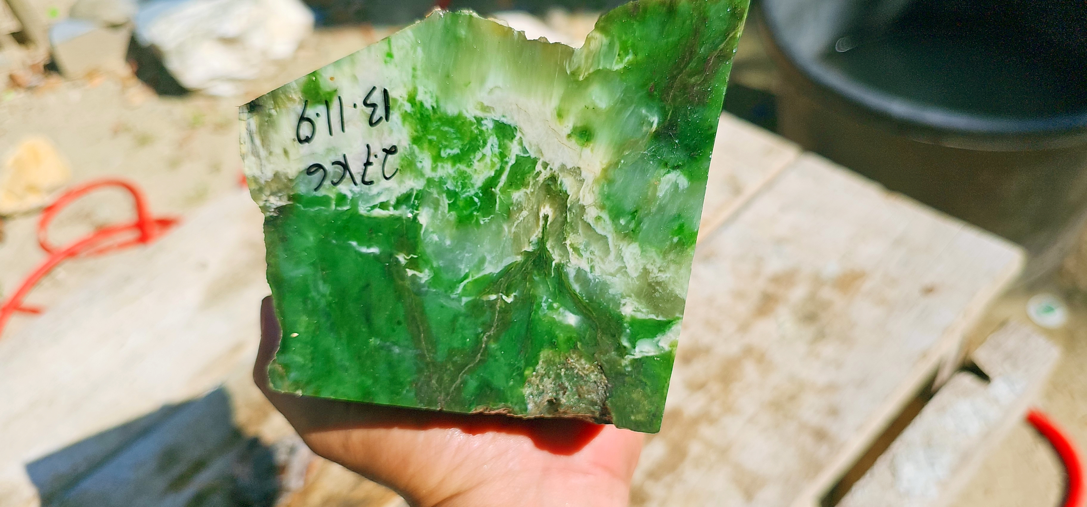 Aceh Natural Nephrite Jade – Vivid Emerald Green with Milky White Translucent Zones and Natural Fibrous Texture – 2.7 KG