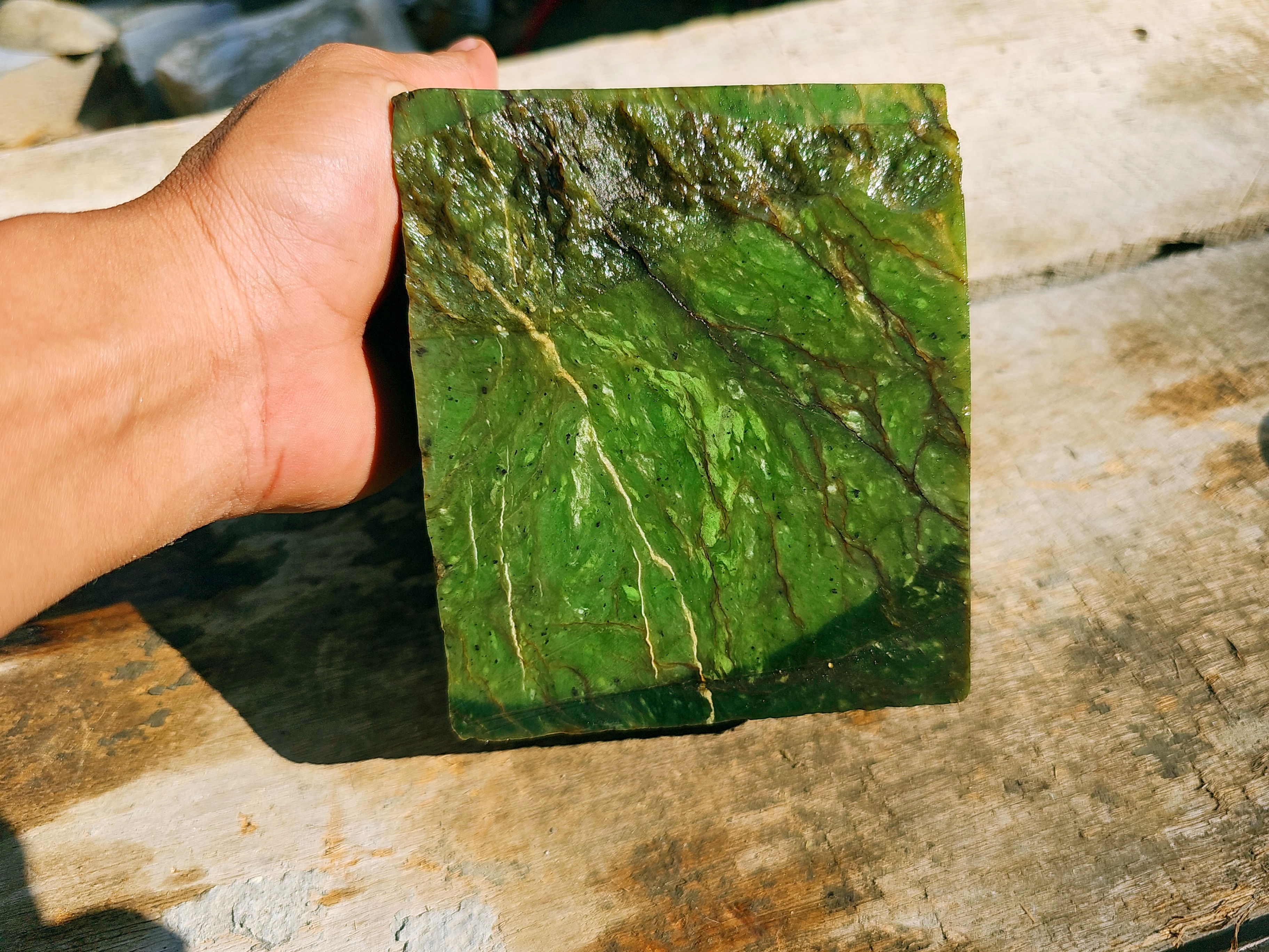 Aceh Natural Nephrite Jade – Olive Green & Deep Forest Green with Golden-Brown Matrix Veining – 2.8 KG