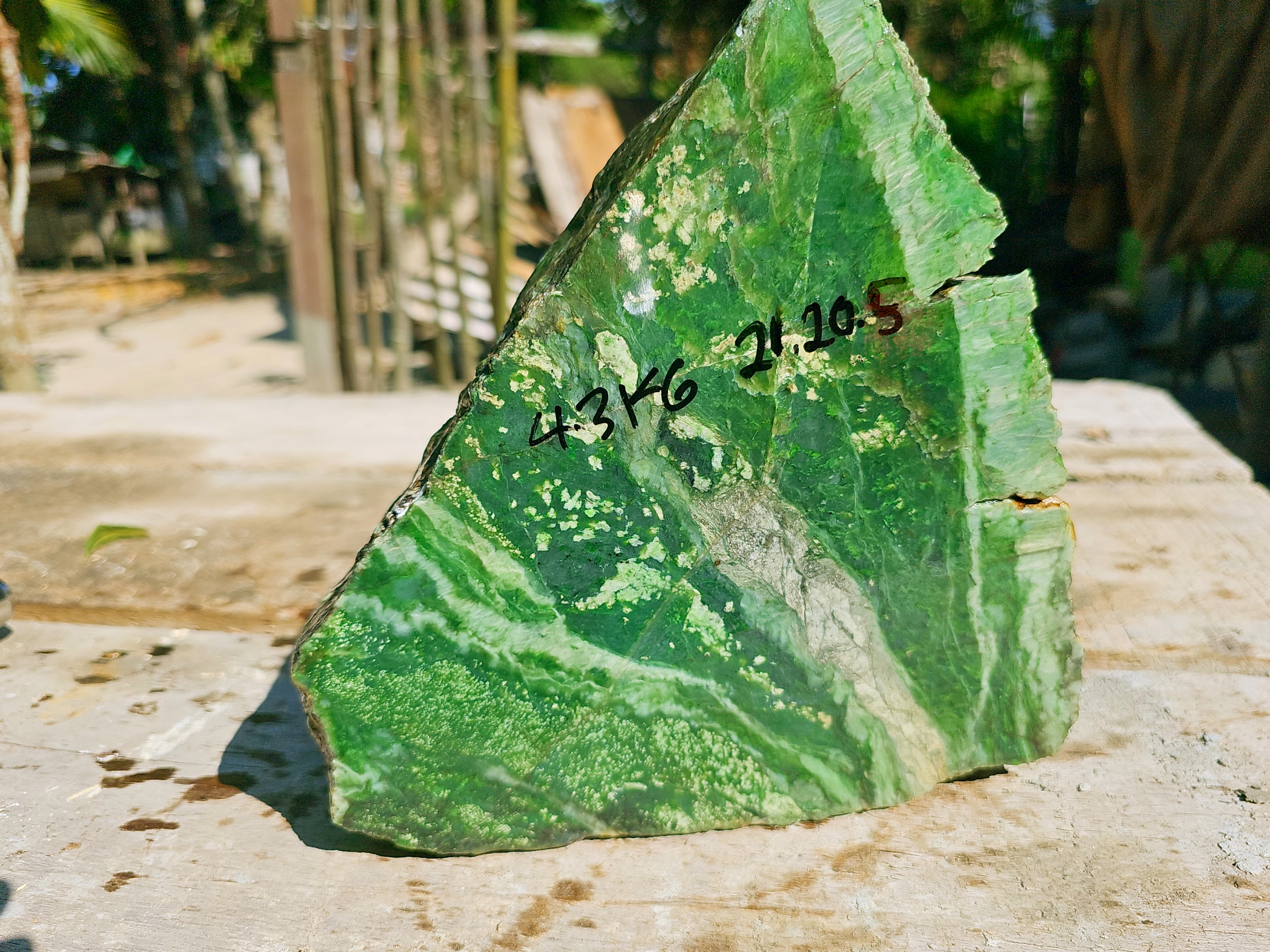 Aceh Natural Vivid Green Nephrite Jade Slab – 4.3 KG