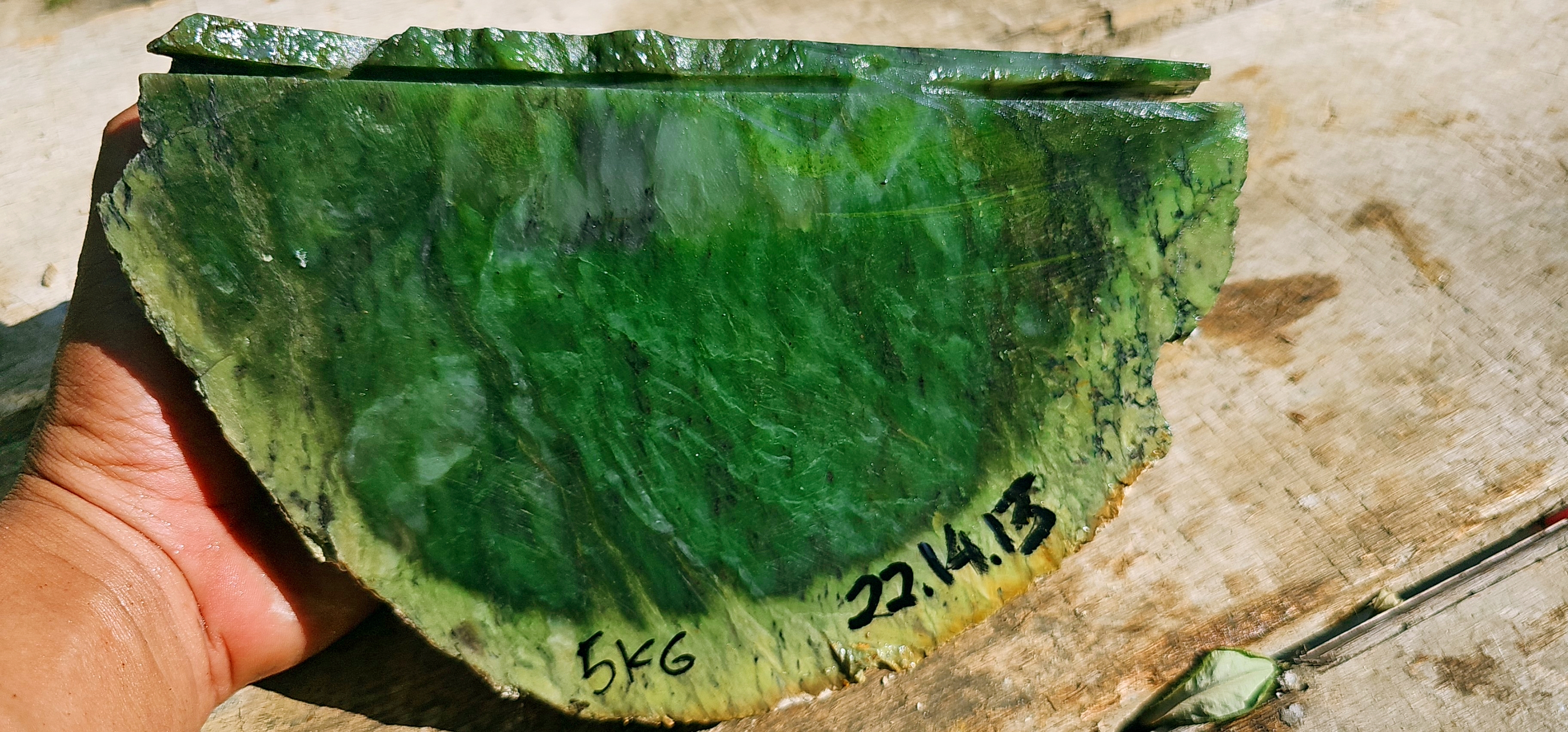 Aceh Natural Vibrant Apple Green Nephrite Jade Slab – 5 KG
