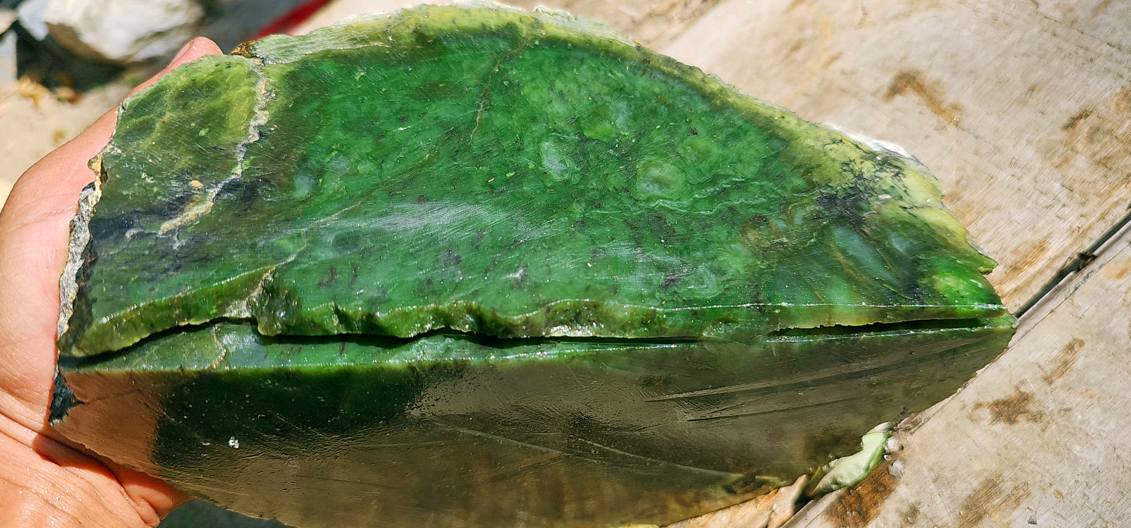 Aceh Natural Vibrant Apple Green Nephrite Jade Slab – 5 KG