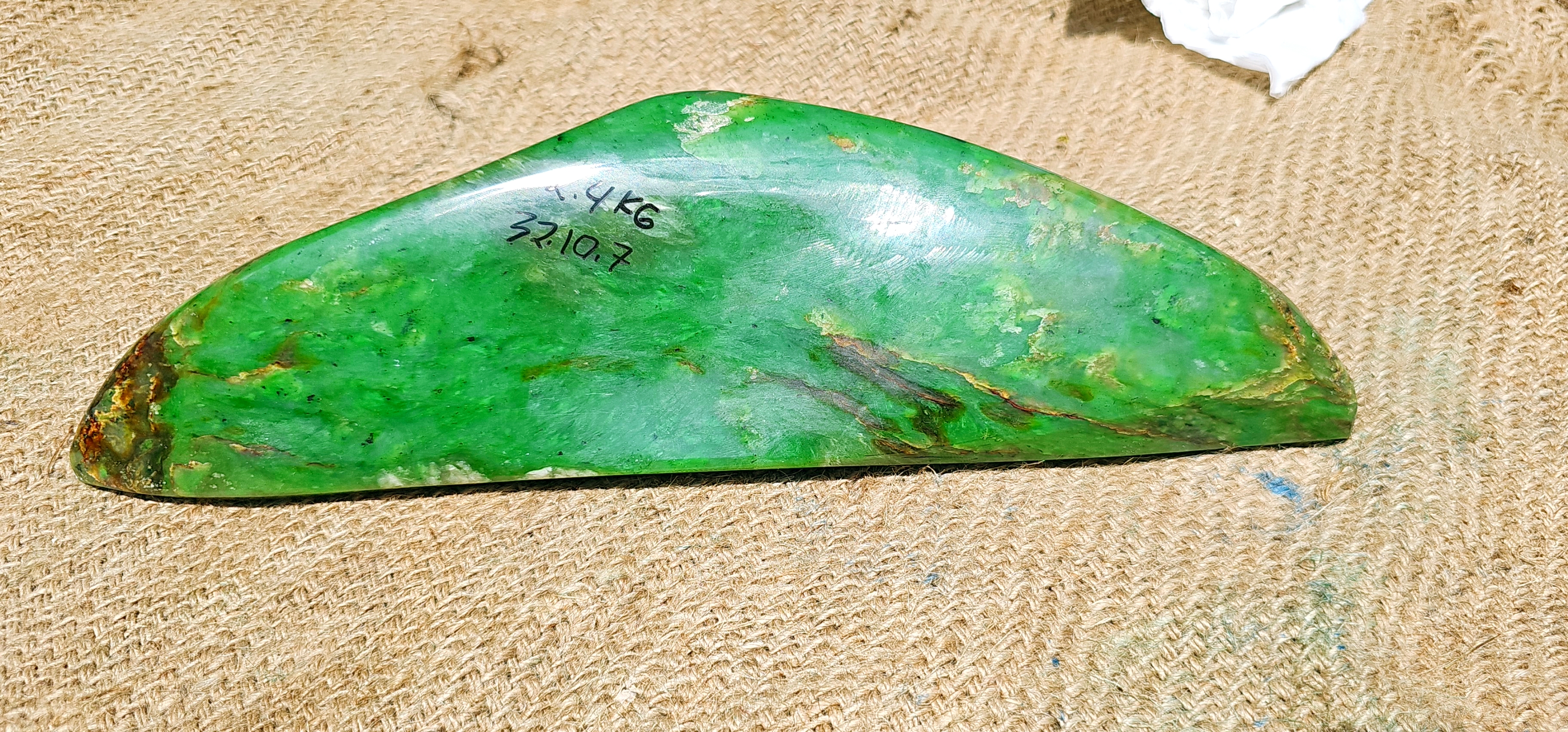 Aceh Natural Vivid Green Nephrite Jade Raw Stone – 2.4 KG