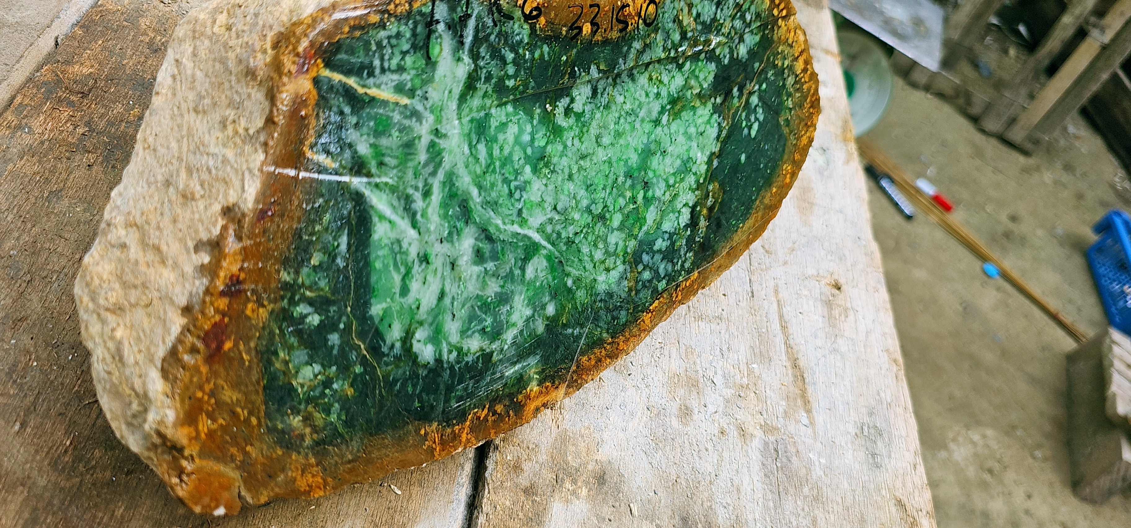 Aceh Natural Vivid Green Nephrite Jade Slab – 7.7 KG