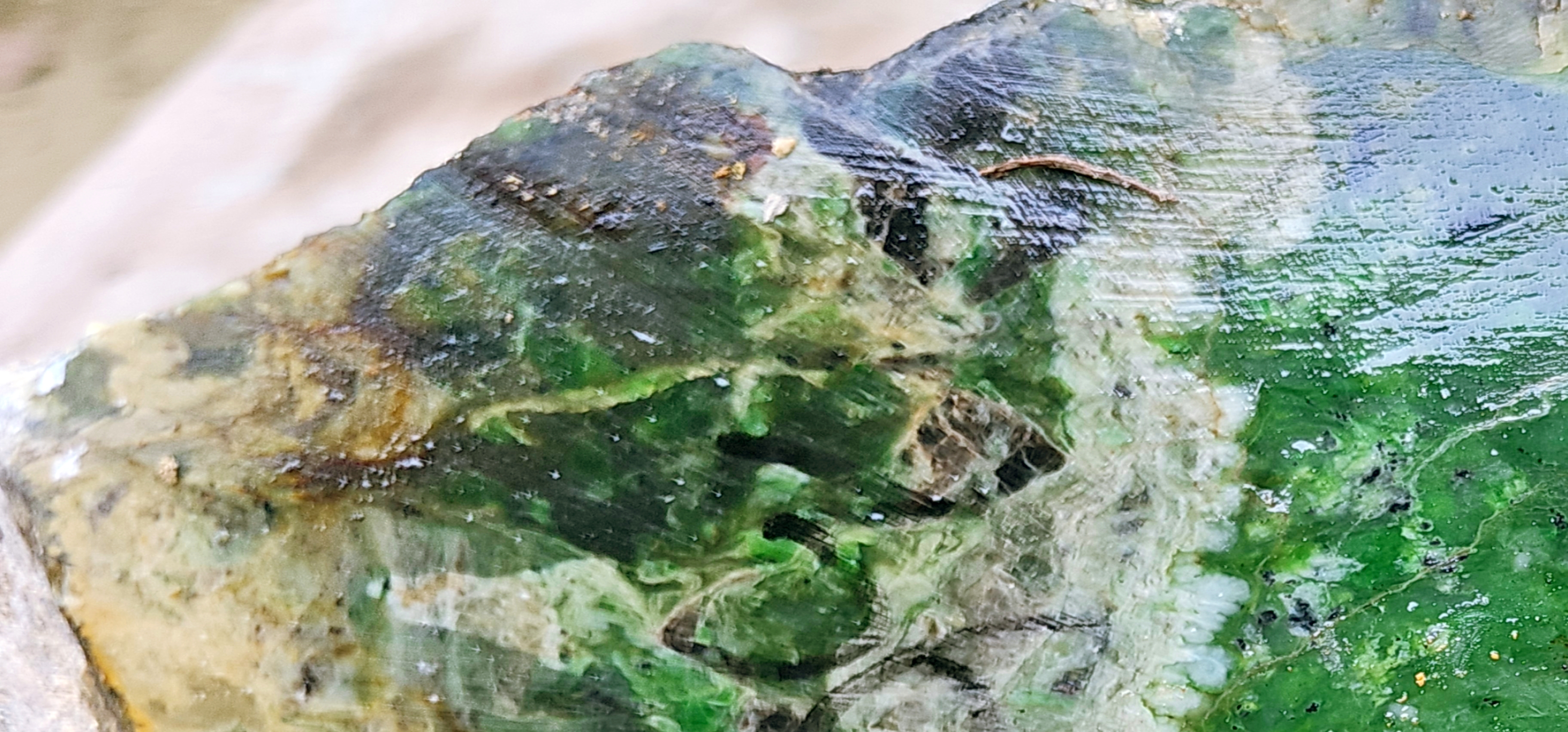 Aceh Natural Vivid Green and White Nephrite Jade Slab – 9.2 KG
