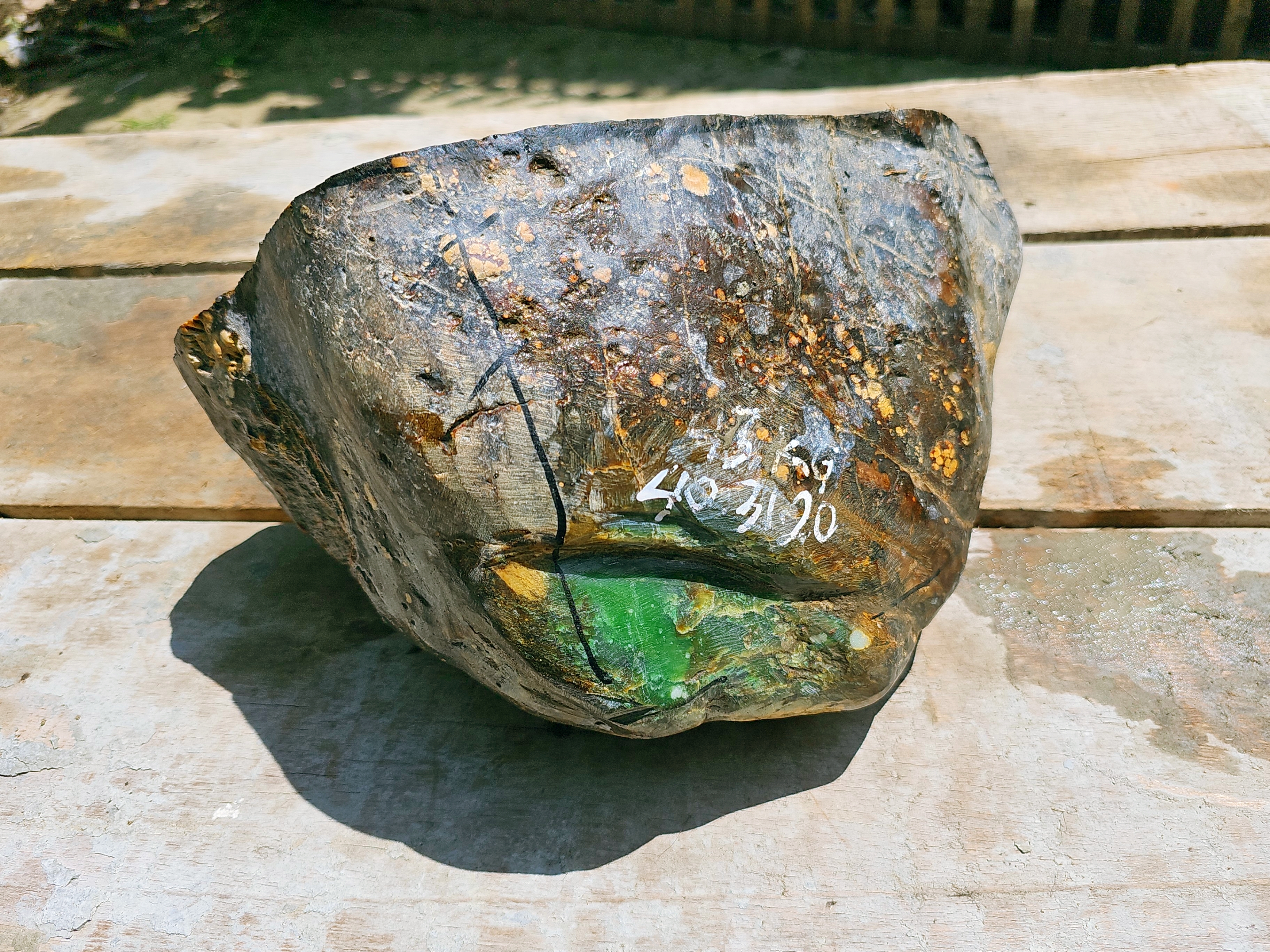 Aceh Natural Vivid Green Nephrite Jade Slab – 15.8 KG