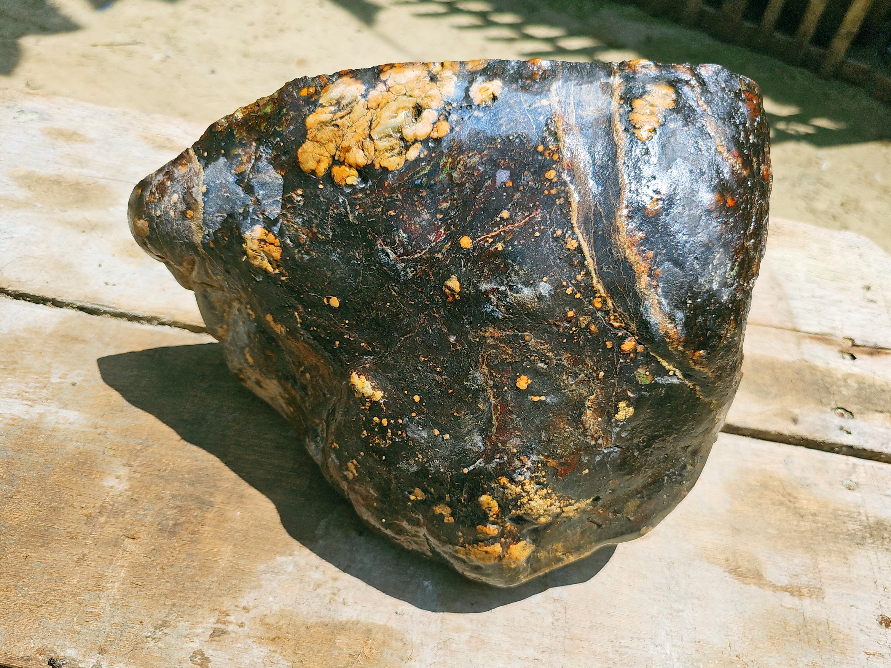 Aceh Natural Vivid Green Nephrite Jade Slab – 15.8 KG