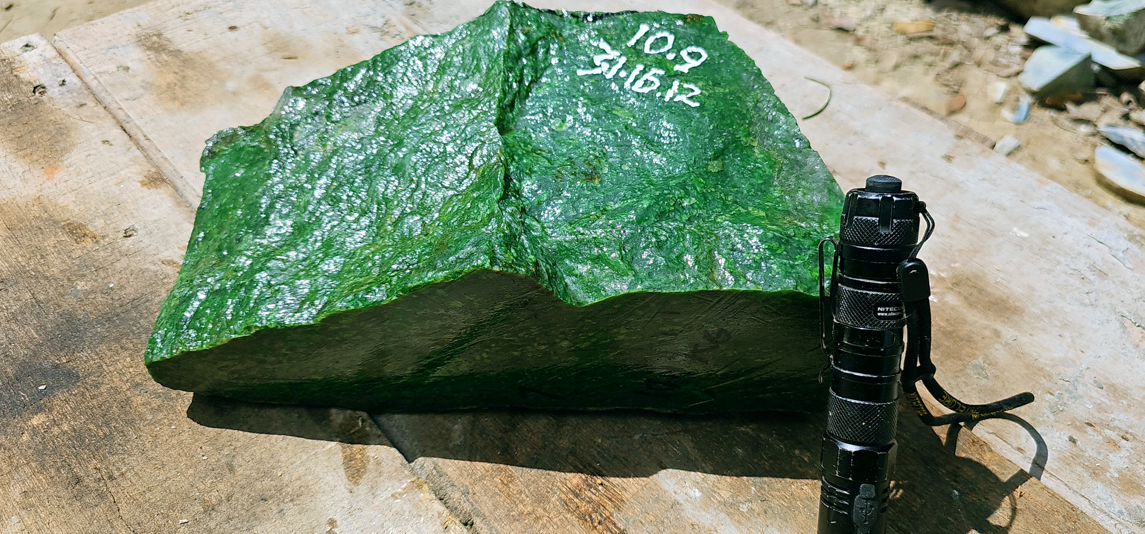 Aceh Natural Vibrant Emerald Green Nephrite Jade Rough Stone – 10.9 KG