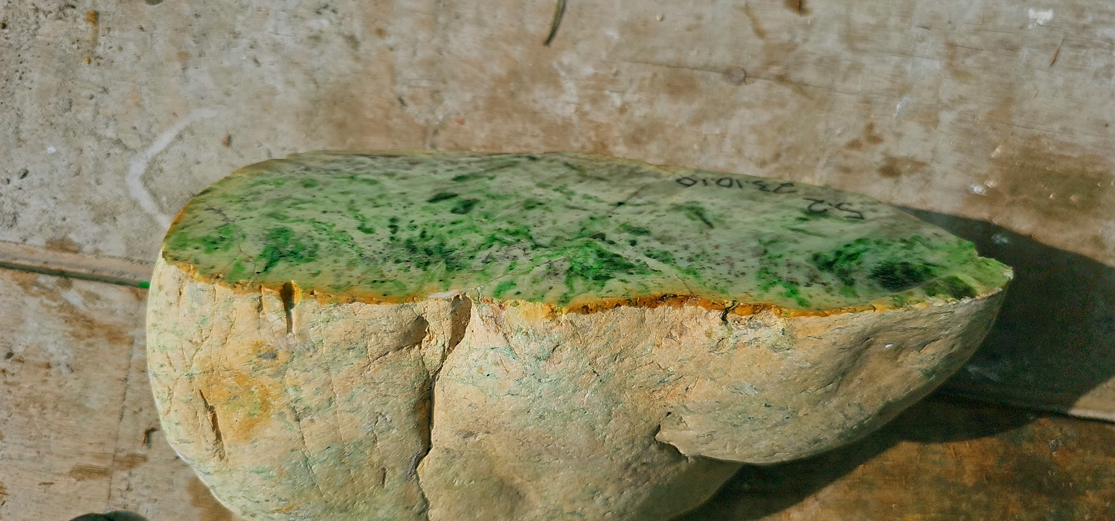 Aceh Natural Vibrant Emerald Green Nephrite Jade Raw Stone – 5.2 KG