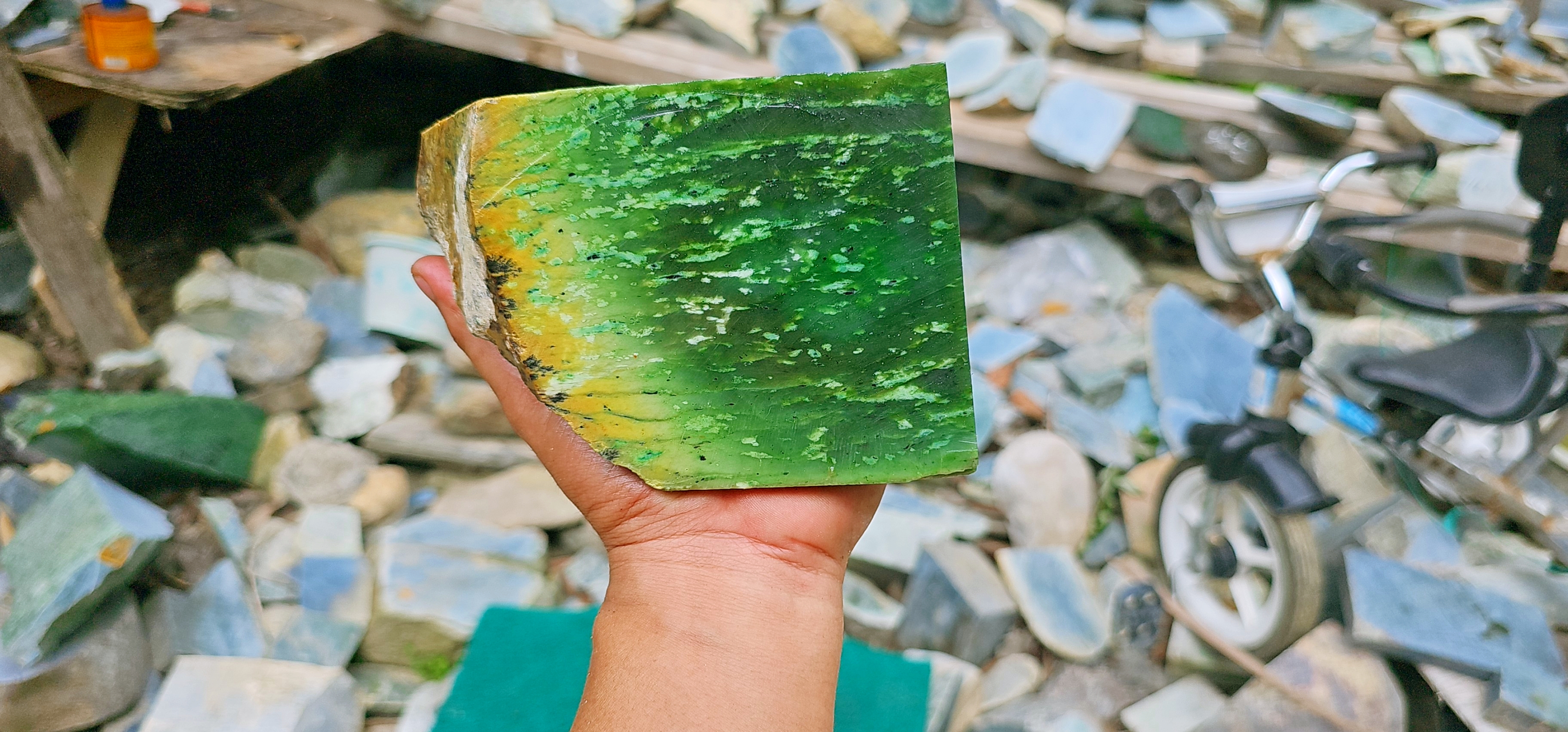 Aceh Natural Deep Green Nephrite Jade Rough Stone – 2.7 KG