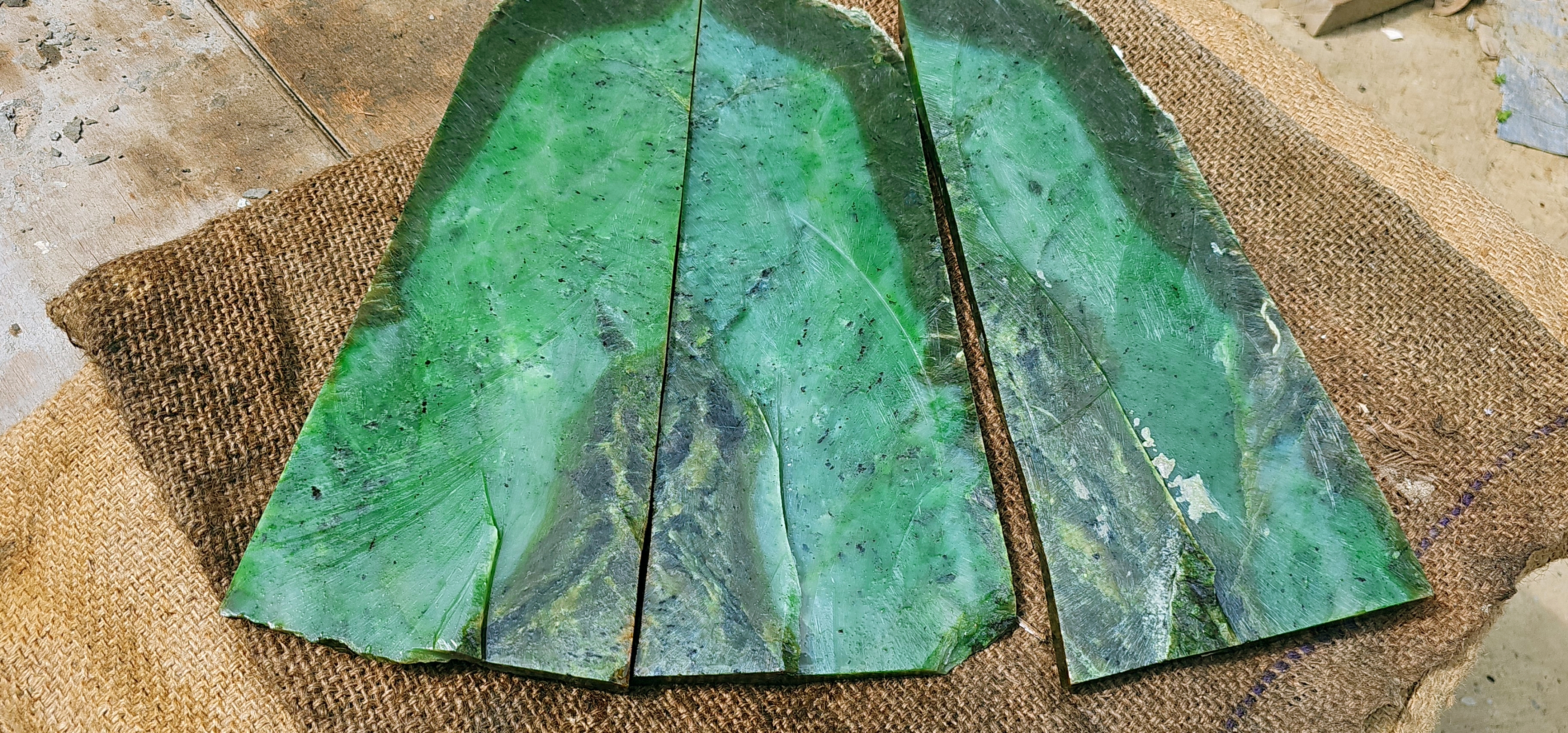 Aceh Natural Vivid Green Nephrite Jade Slabs