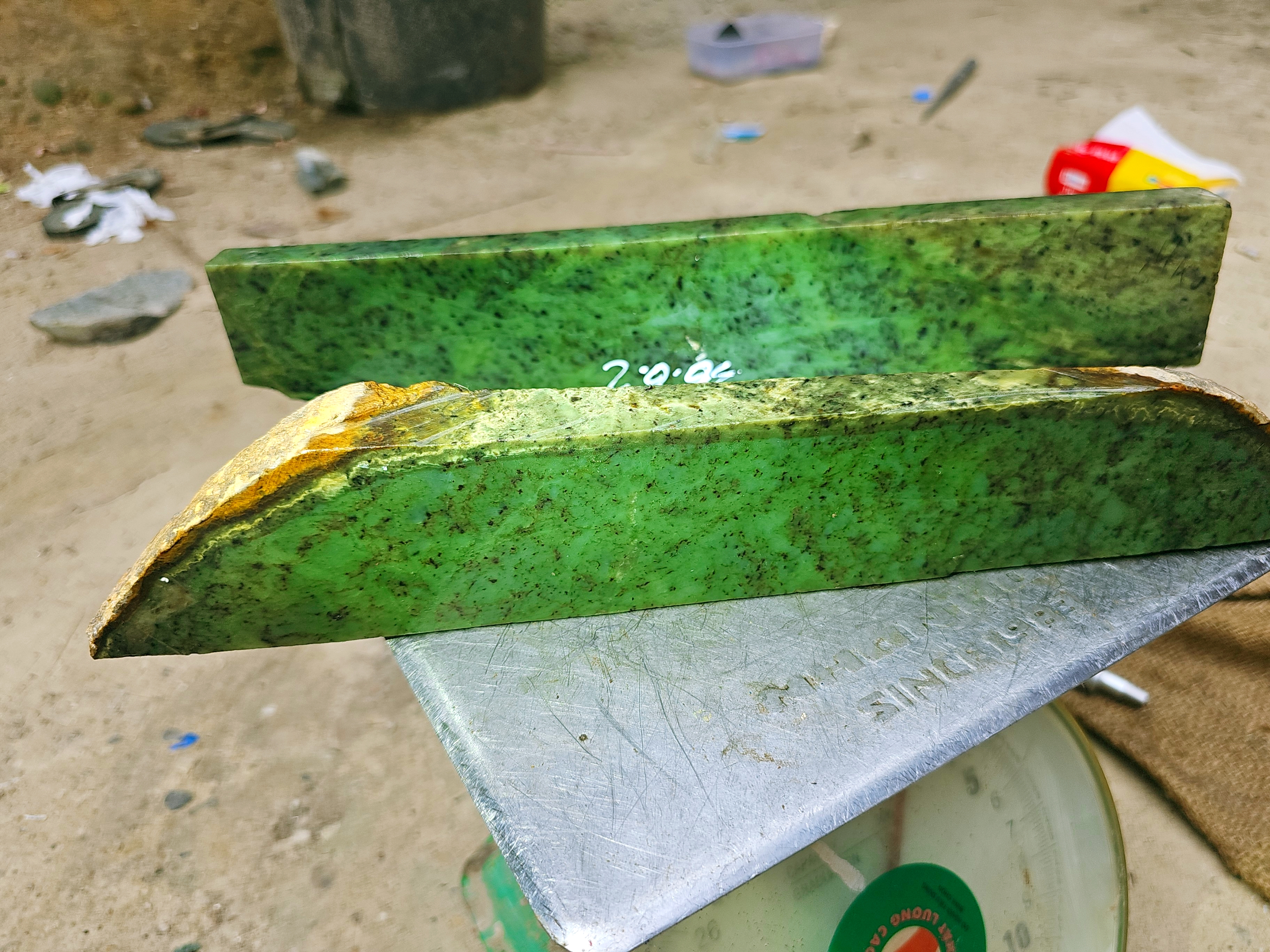 Aceh Natural Vivid Green Nephrite Jade Raw Stone – 4 KG