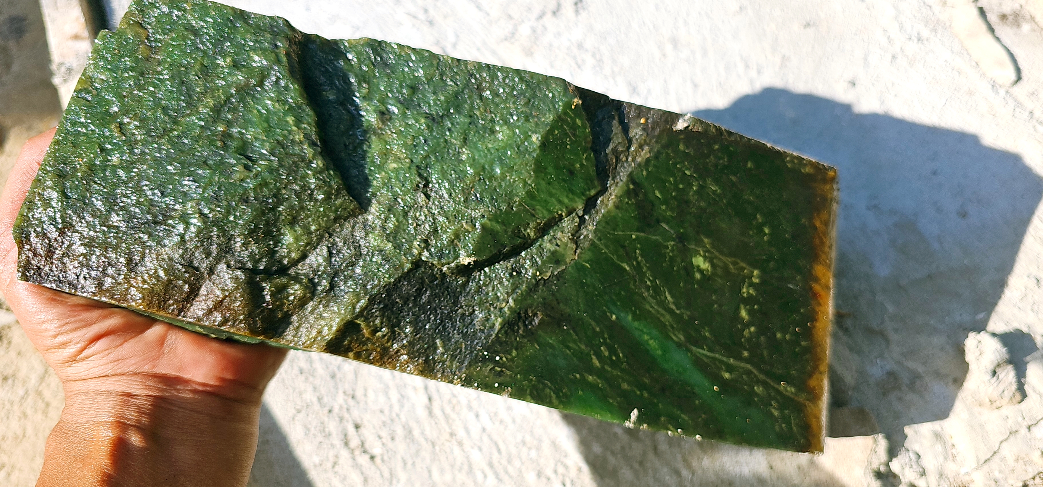 Aceh Natural Vibrant Emerald Green Nephrite Jade Rough Stone – 4.5 KG