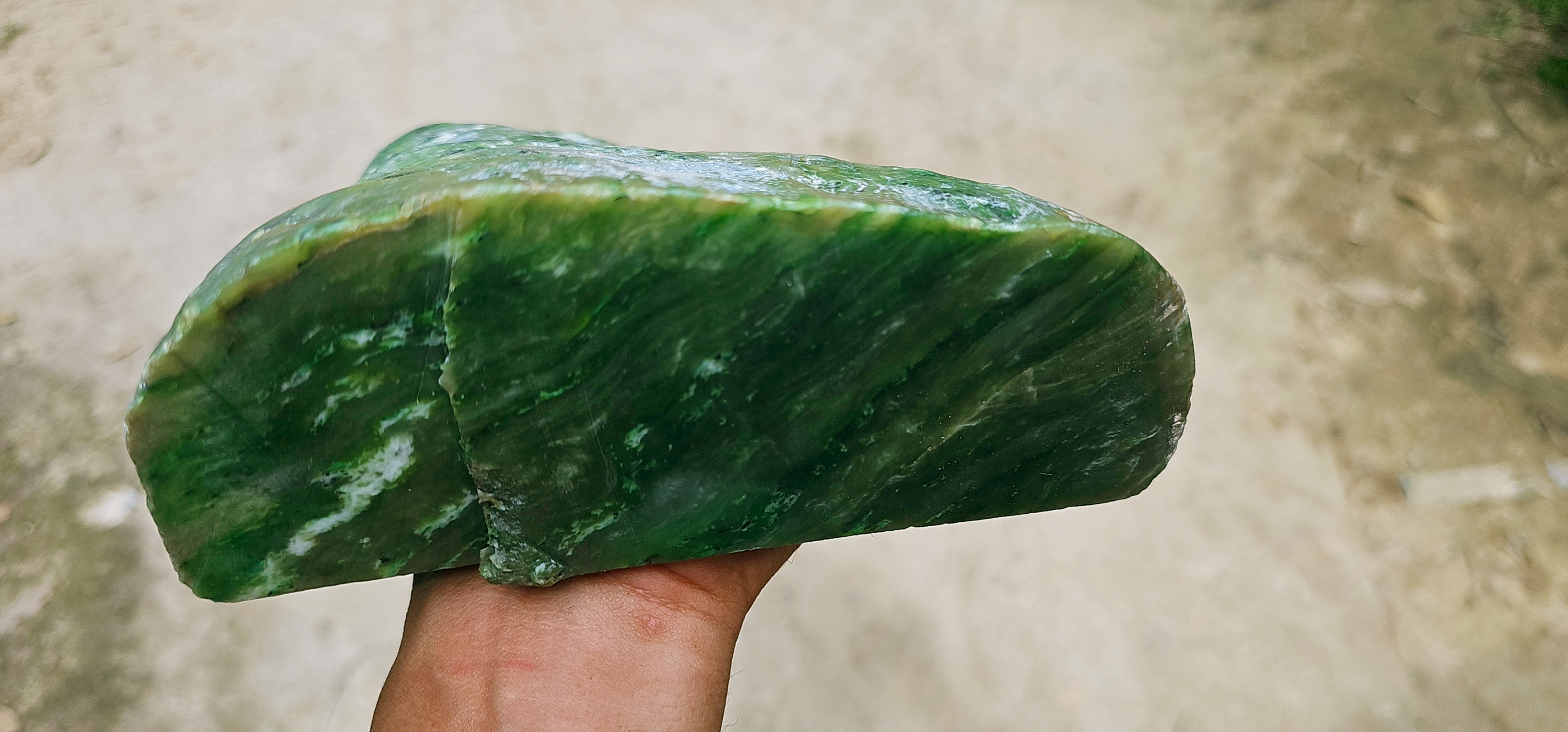 Aceh Natural Deep Forest Green Nephrite Jade Slab Rough Stone with Natural Veining – 2.7 KG