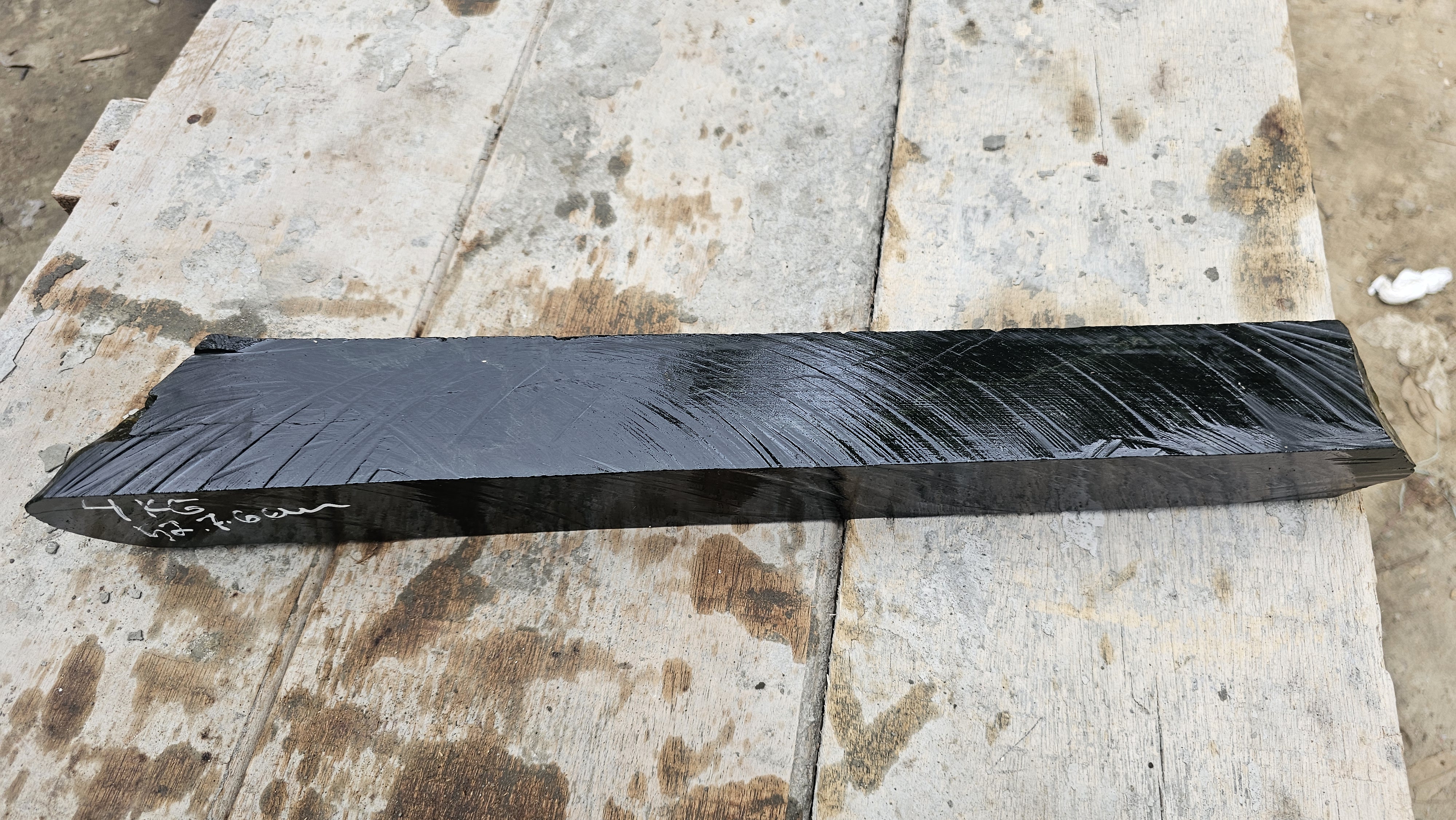 Aceh Natural Dark Green Nephrite Jade Slab Rough Stone – 4 KG