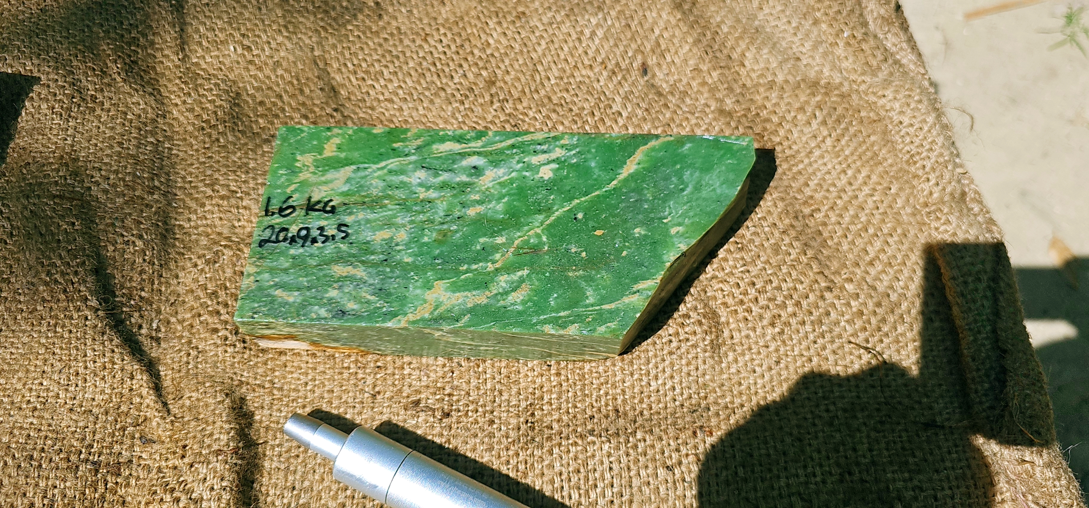 Aceh Natural Moss Green Nephrite Jade Slab with White Veining and Earthy Edge Rough Stone – 1.6 KG