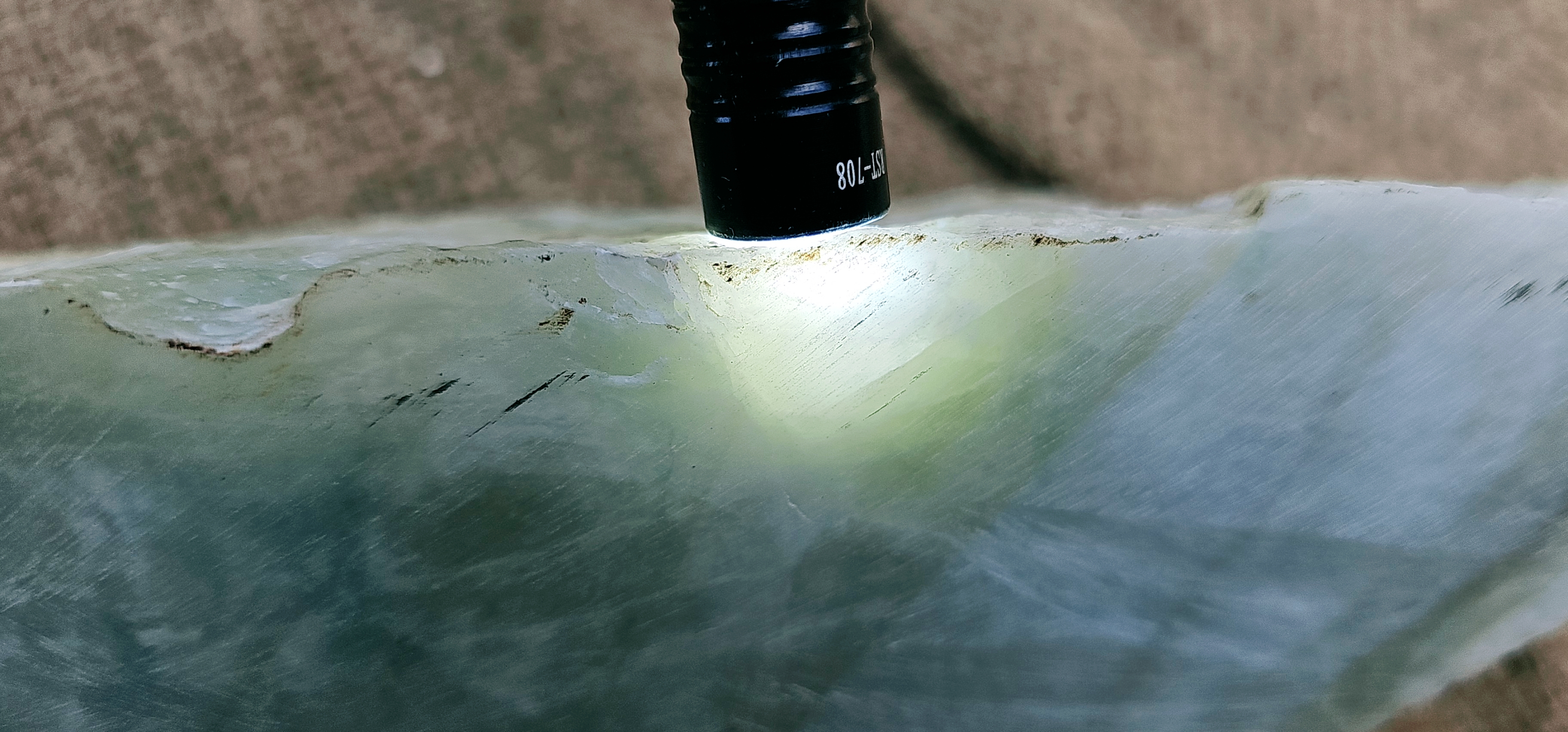 Aceh Natural Gray-Green Ice Jade Rough Stone with Feathered Mineral Patterns and Textured Exterior – 5.1 KG