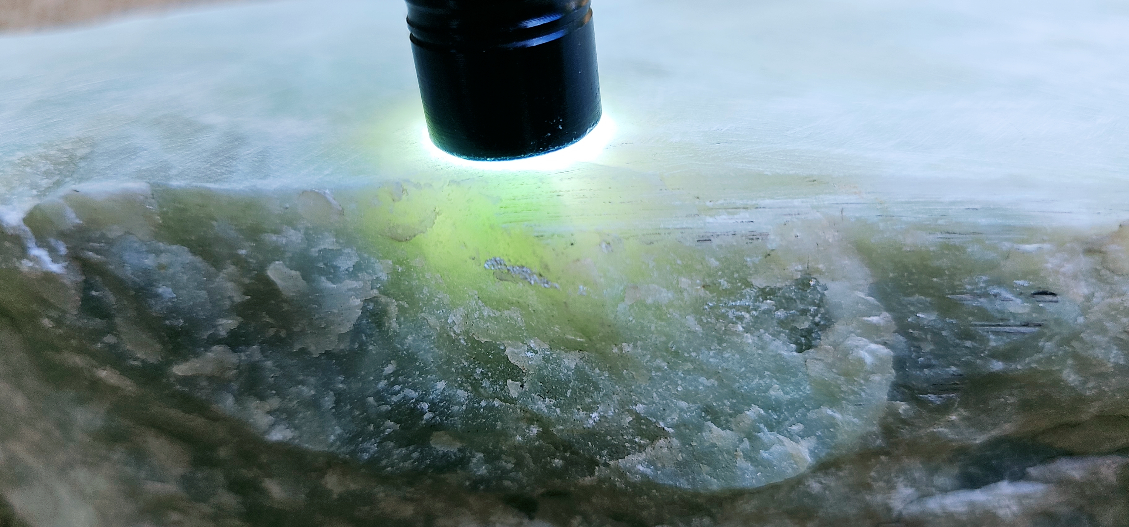 Aceh Natural Soft Pale Green Ice Jade with Crystalline Clouded Texture and Translucent Veining Rough Stone – 7.4 KG