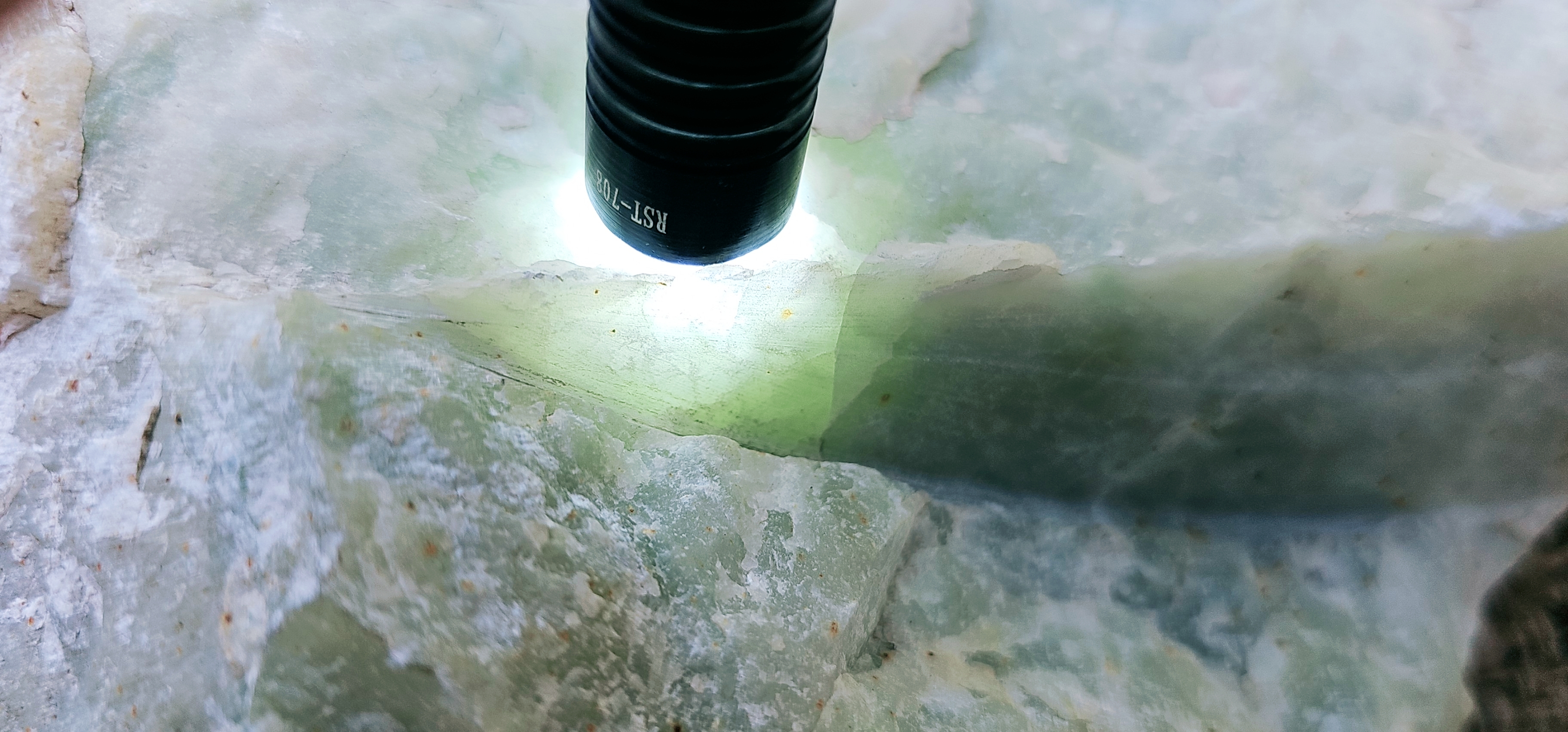 Aceh Natural Soft Pale Green Ice Jade with Crystalline Clouded Texture and Translucent Veining Rough Stone – 7.4 KG