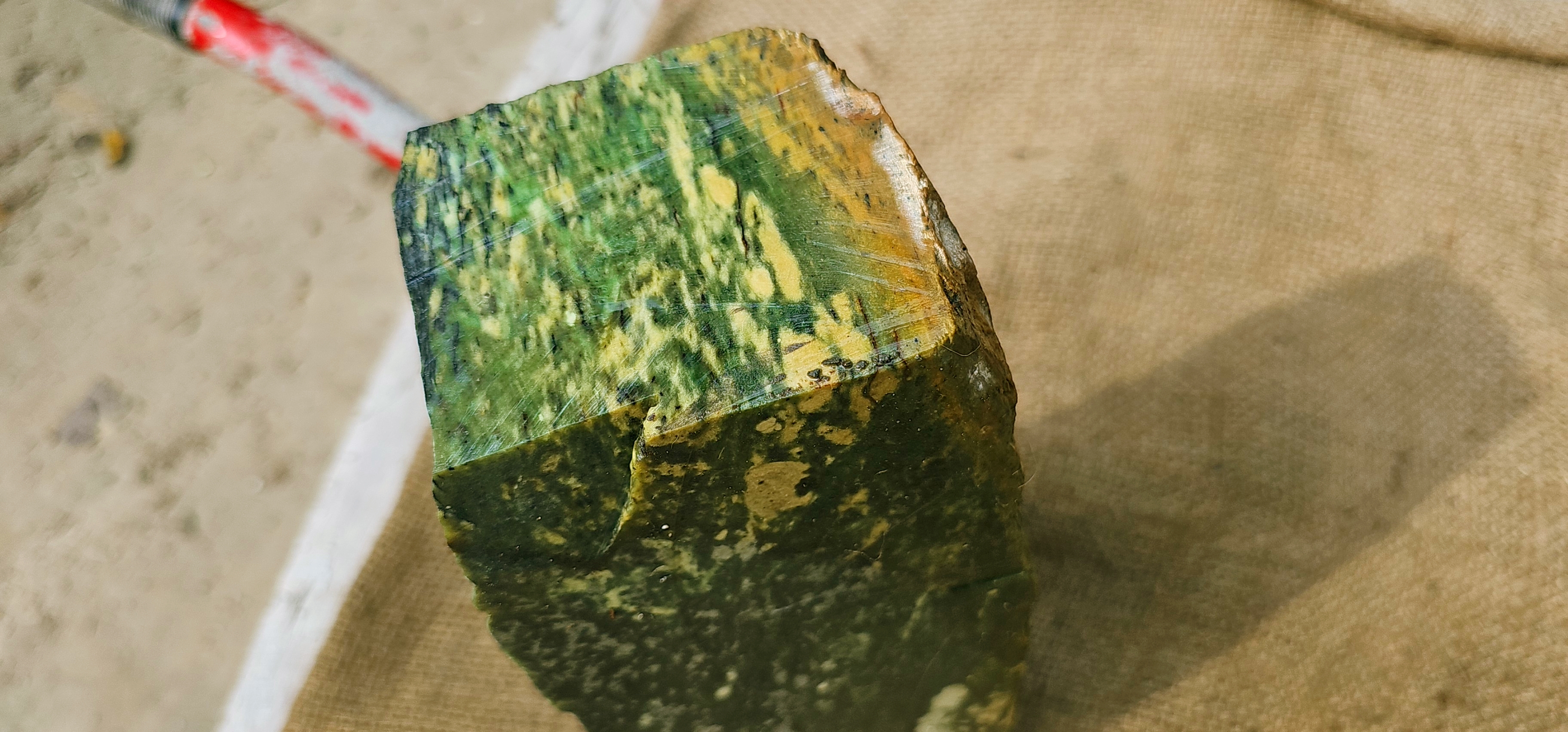 Aceh Natural Deep Forest and Moss Green Nephrite Jade Slab with Golden Brown Ochre Patches and Organic Clouded Veining Rough Stone – 7.3 KG