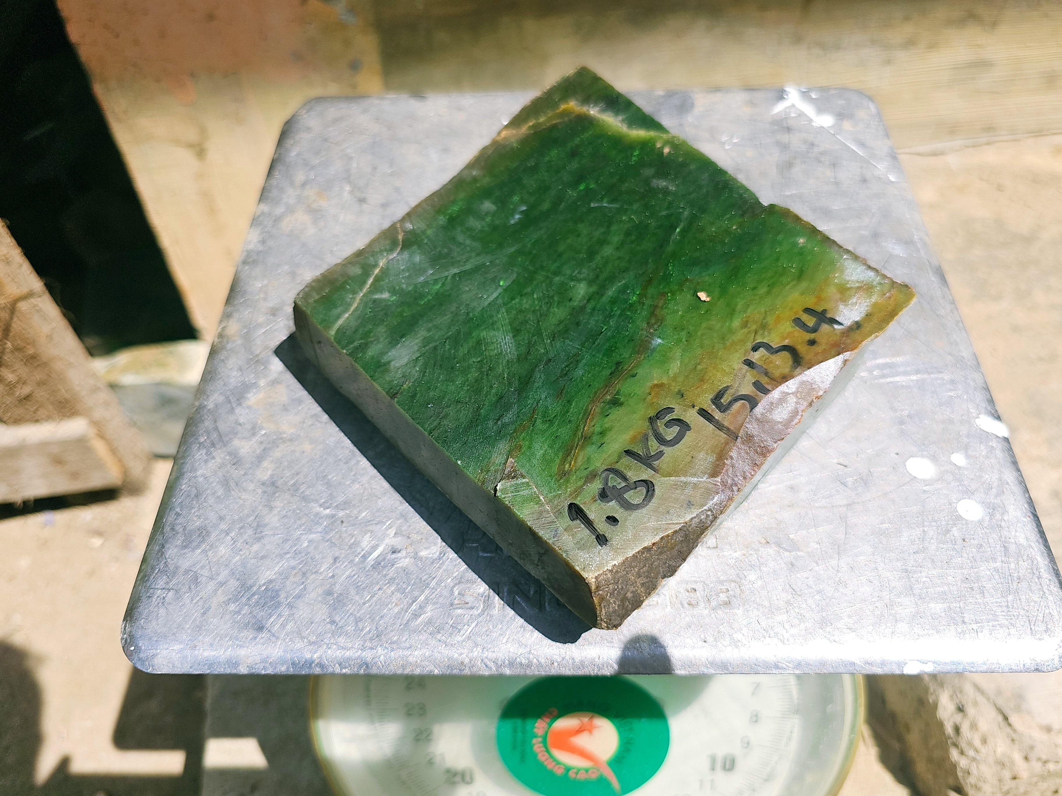 Aceh Natural Deep Forest Green Nephrite Jade Slab with Subtly Textured Rough Edges and Layered Mineral Patterns – 1.8 KG